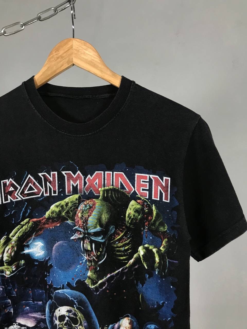 Band Tees Iron Maiden vintage rock band tee Size US S / EU 44-46 / 1 - 2 Thumbnail
