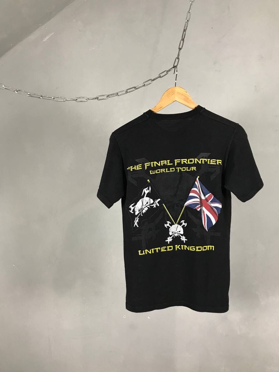 Band Tees Iron Maiden vintage rock band tee Size US S / EU 44-46 / 1 - 5 Thumbnail