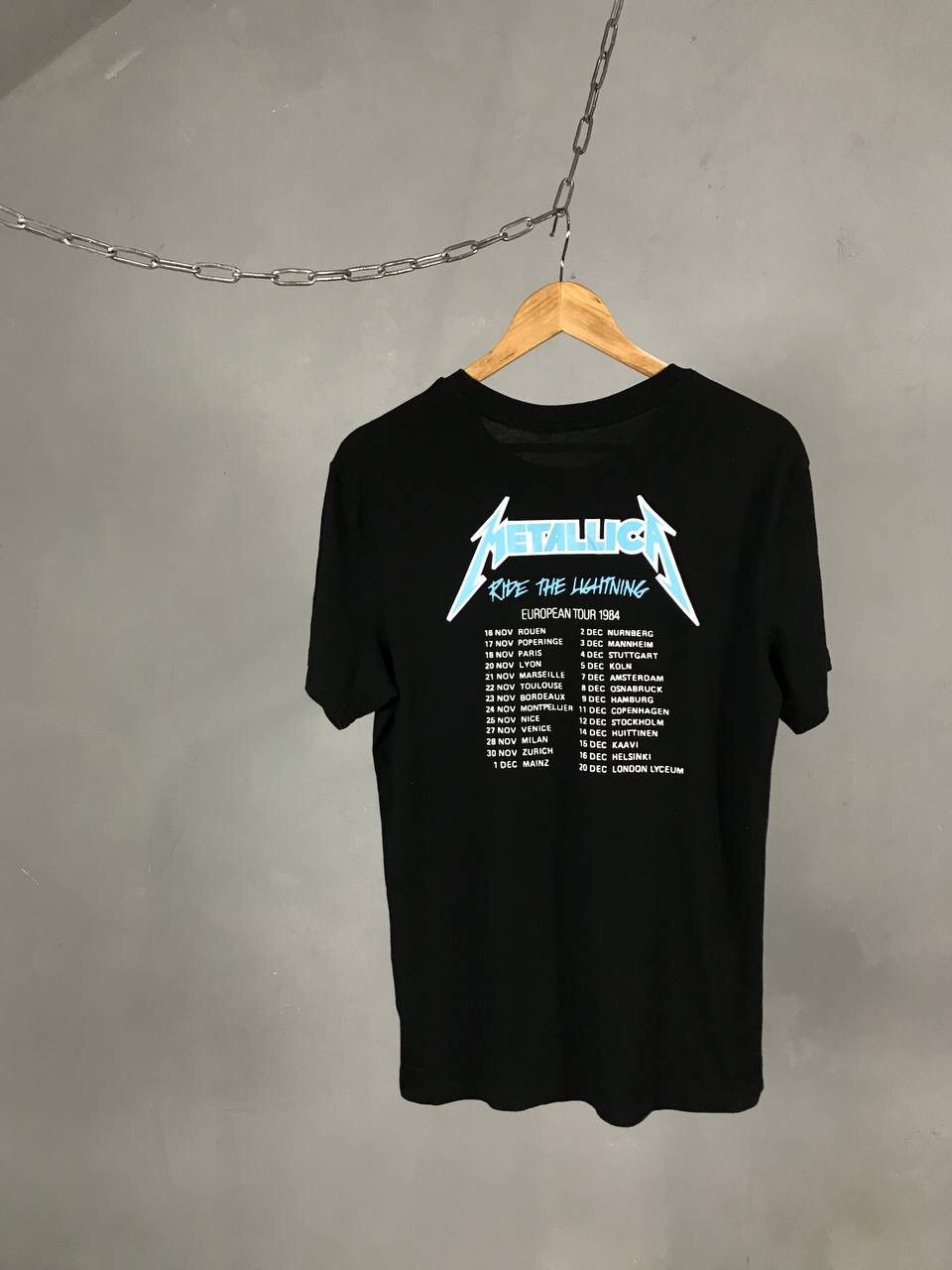 Band Tees Metallica vintage rock band tour tee Size US S / EU 44-46 / 1 - 6 Thumbnail