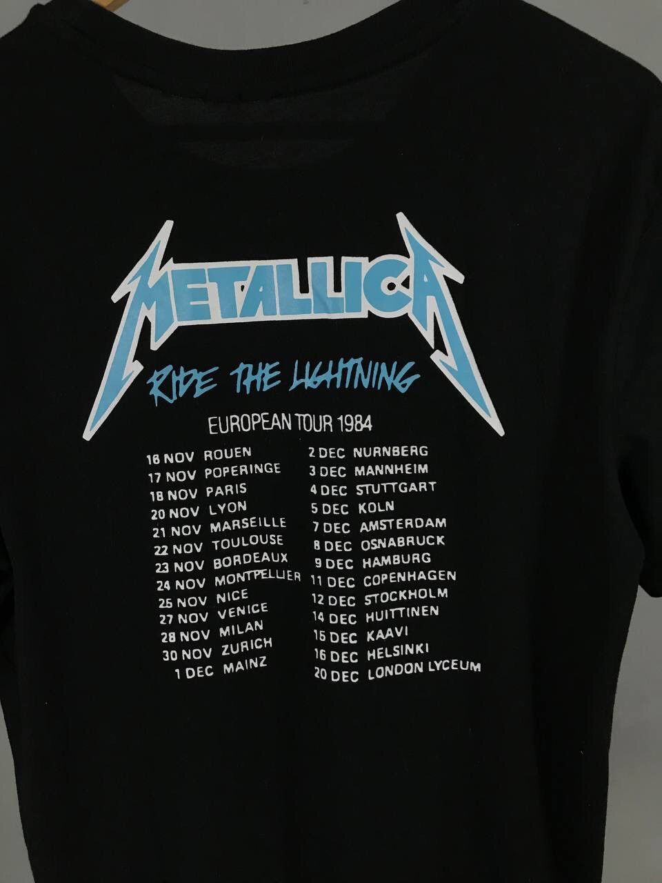 Band Tees Metallica vintage rock band tour tee Size US S / EU 44-46 / 1 - 7 Thumbnail