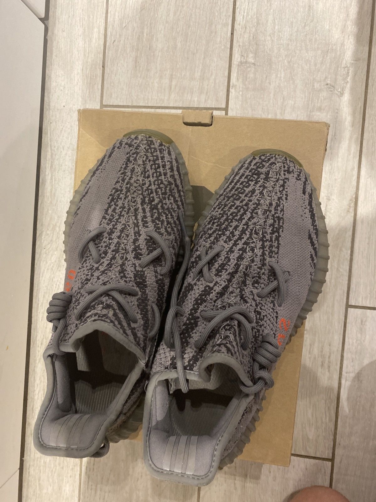 Adidas × Kanye West Yeezy belugas 350 v2 Size US 8 / EU 41 - 2 Thumbnail