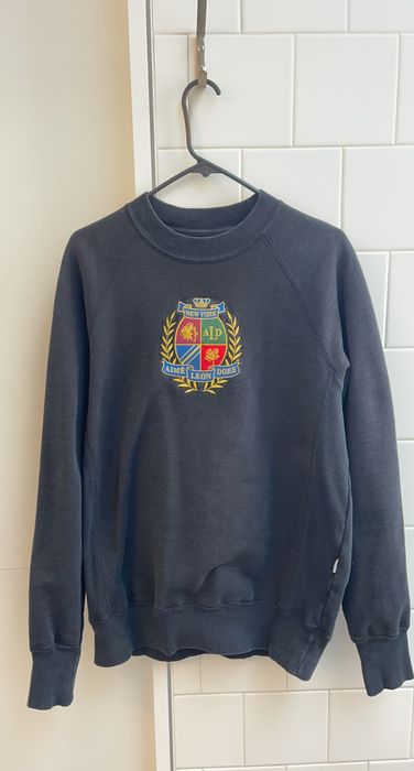 Aime leon best sale dore crest crewneck