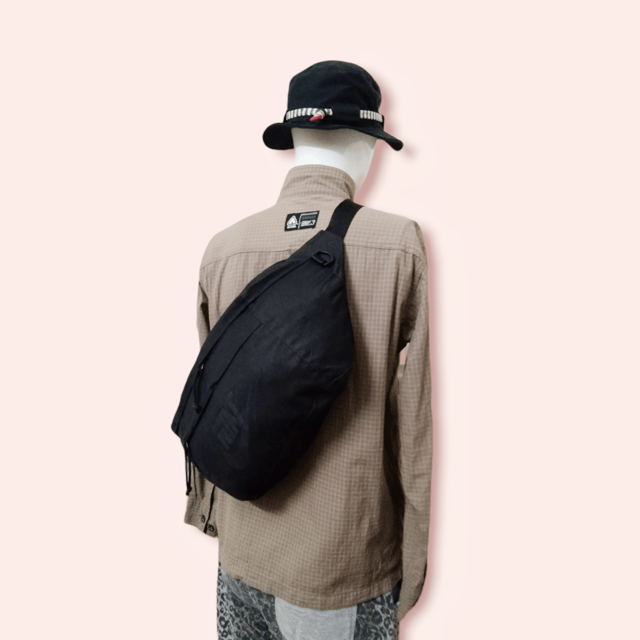 Nike NIKE TRIPLE BLACK LOGO FANNY PAC/BODYBAG/WAISTBAG Size ONE SIZE - 3 Thumbnail
