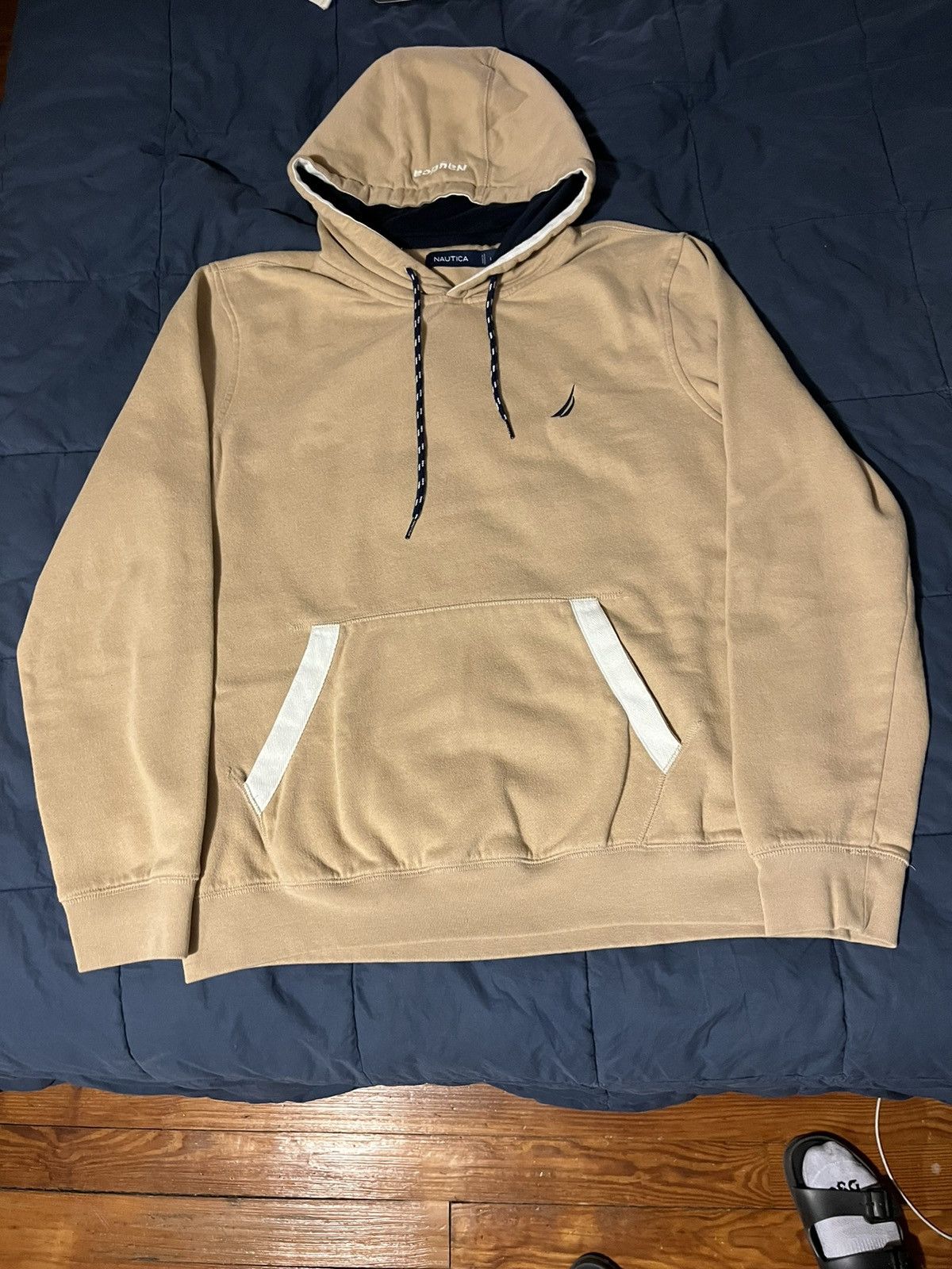 Nautica Men’s J-Class Hoodie Size US L / EU 52-54 / 3 - 1 Thumbnail