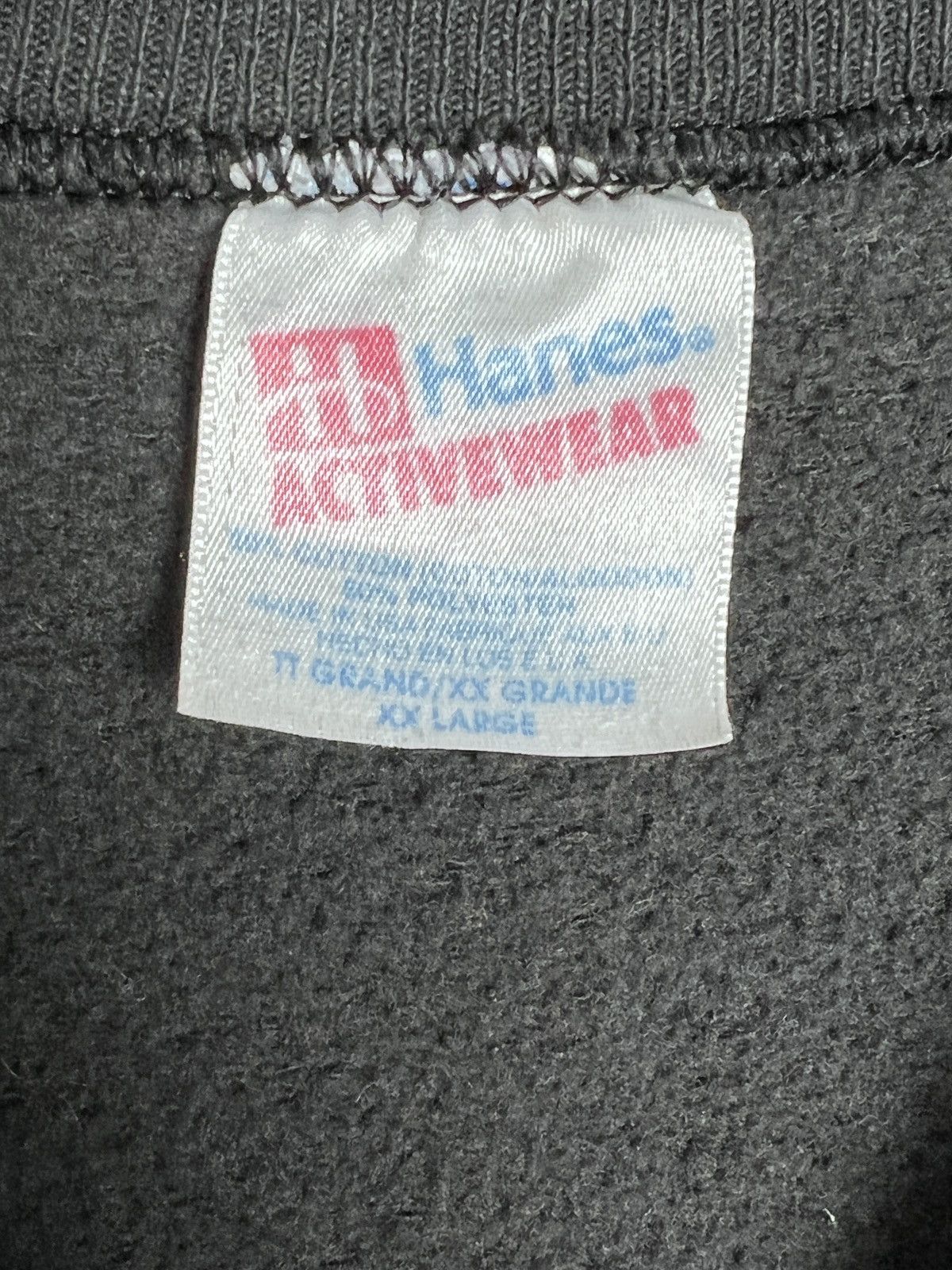 Vintage Hooters Clearwater Distressed Sweatshirt Size US L / EU 52-54 / 3 - 6 Thumbnail