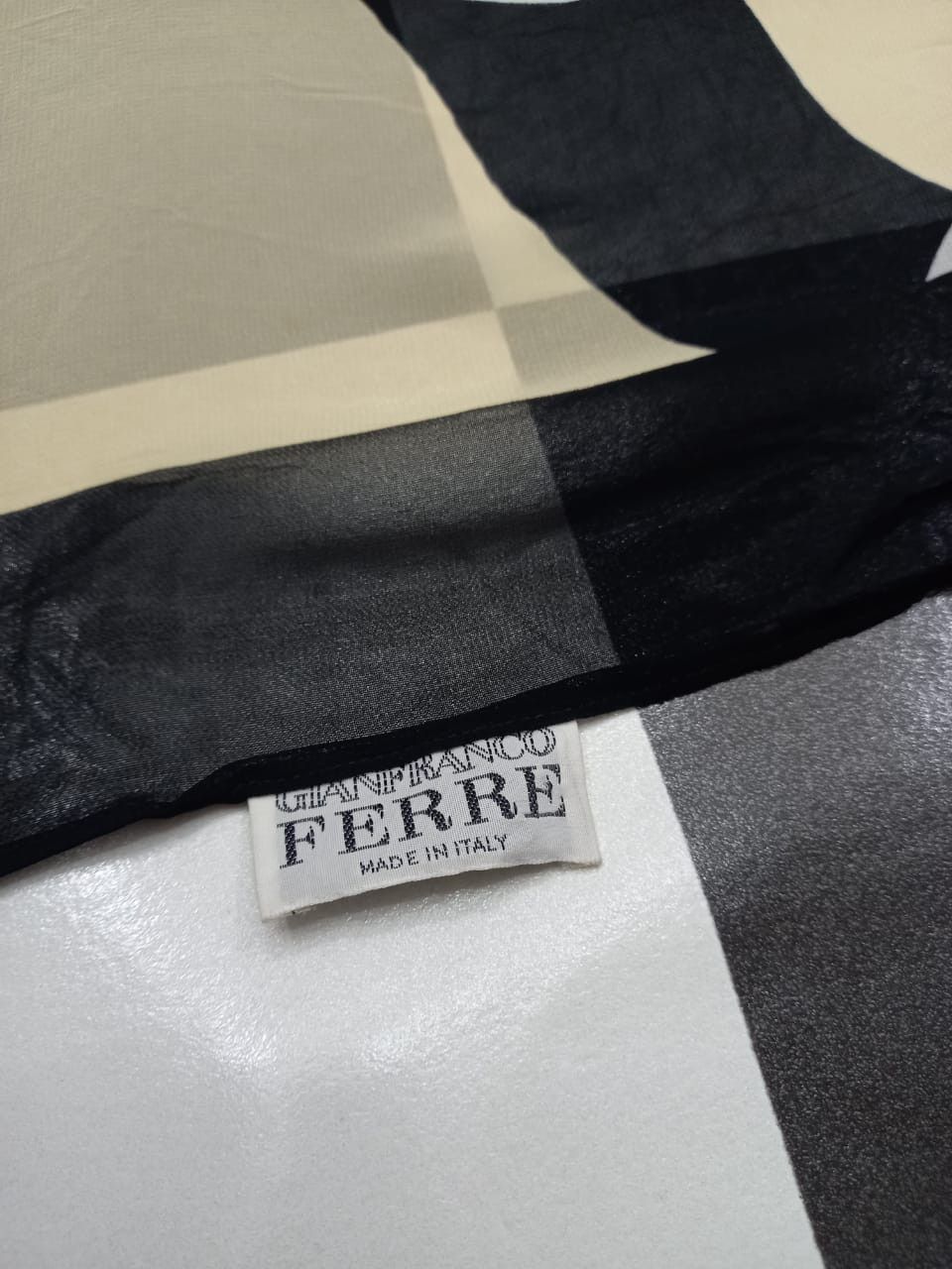 Gianfranco Ferre Gianfranco Ferre Scarf Size ONE SIZE - 6 Thumbnail