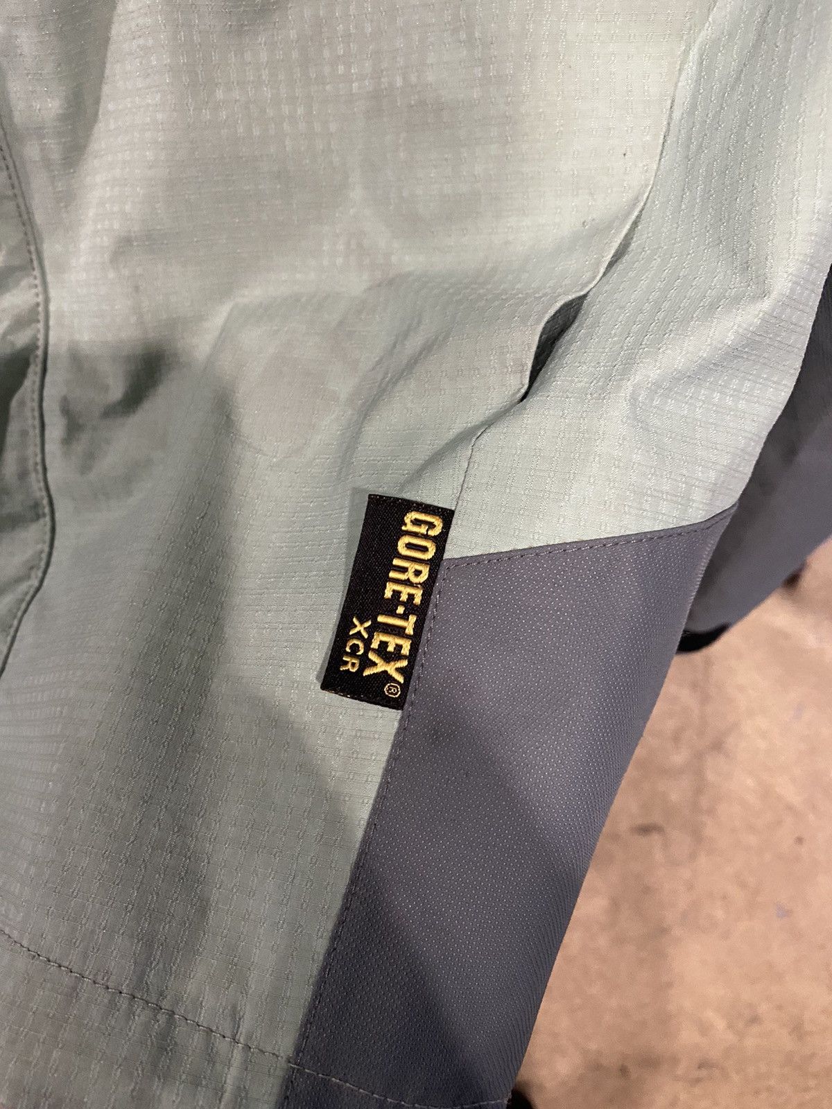 Berghaus × Goretex × Vintage Vintage Berghaus Extreme Gore-tex Size US S / EU 44-46 / 1 - 4 Thumbnail