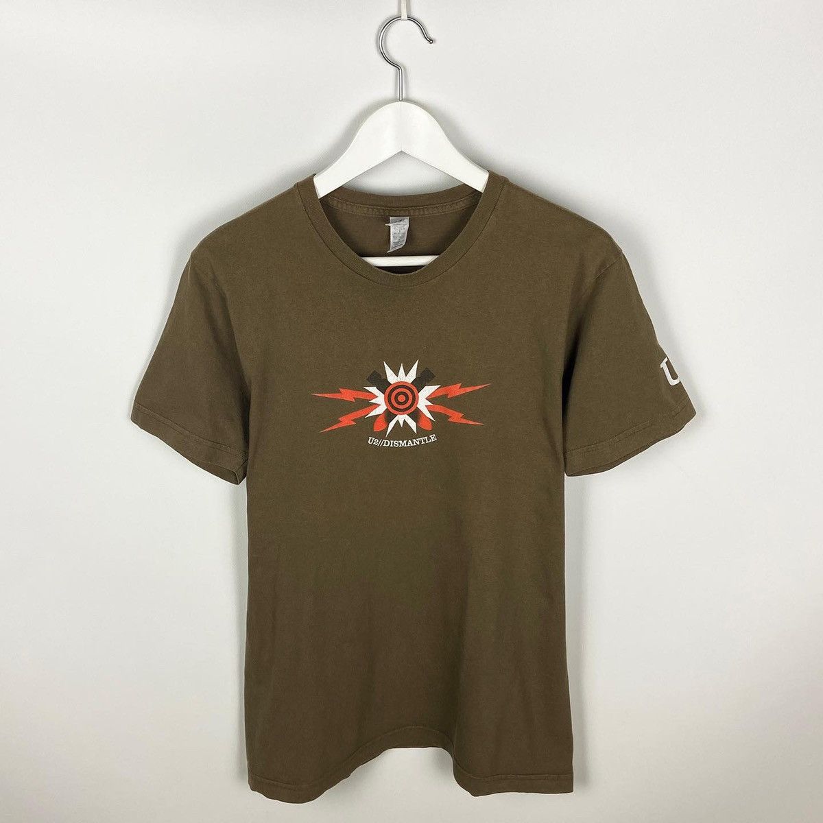Band Tees Vintage 00s 2005 U2 Dismantle Vertigo brown tee size M Size US M / EU 48-50 / 2 - 1 Thumbnail