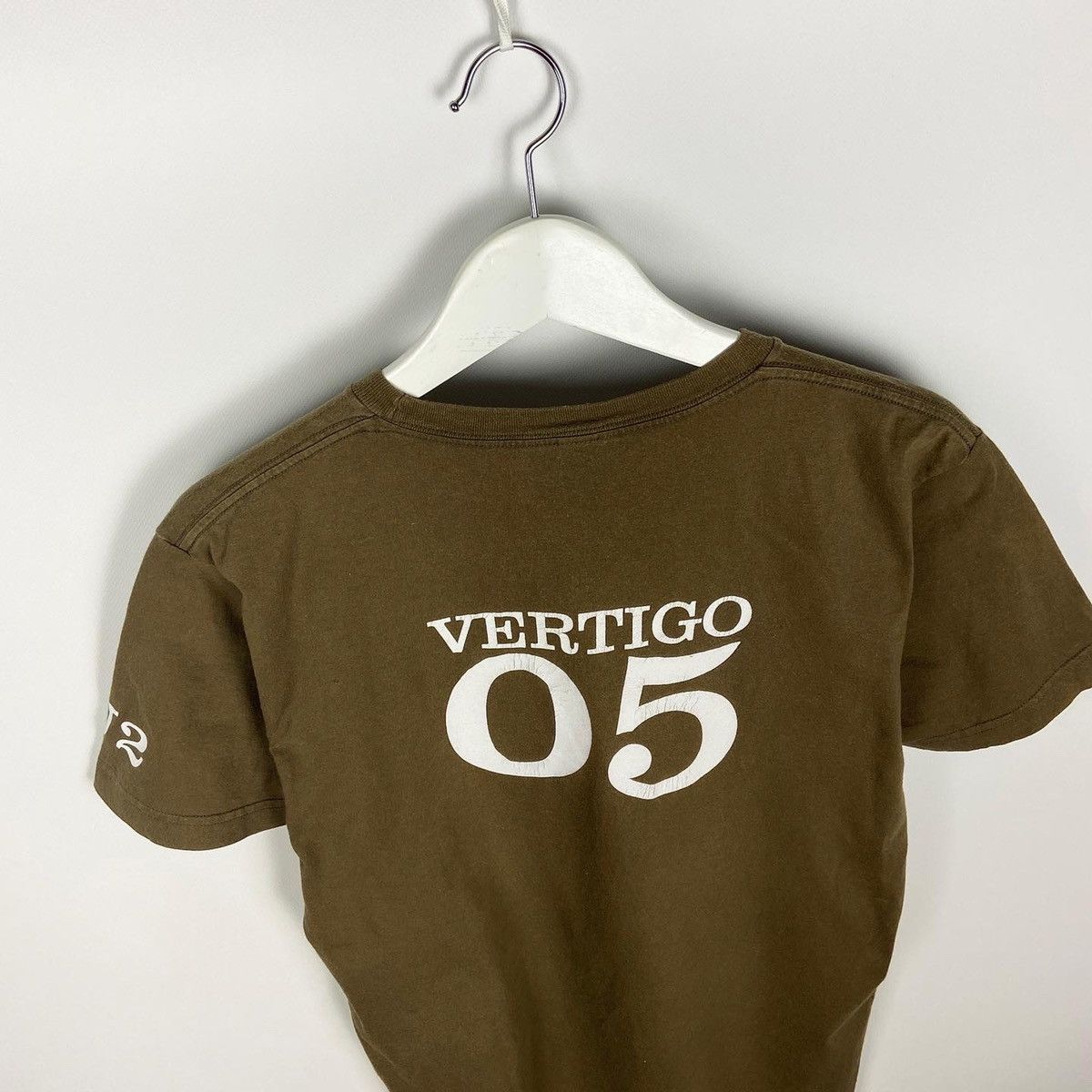 Band Tees Vintage 00s 2005 U2 Dismantle Vertigo brown tee size M Size US M / EU 48-50 / 2 - 2 Thumbnail