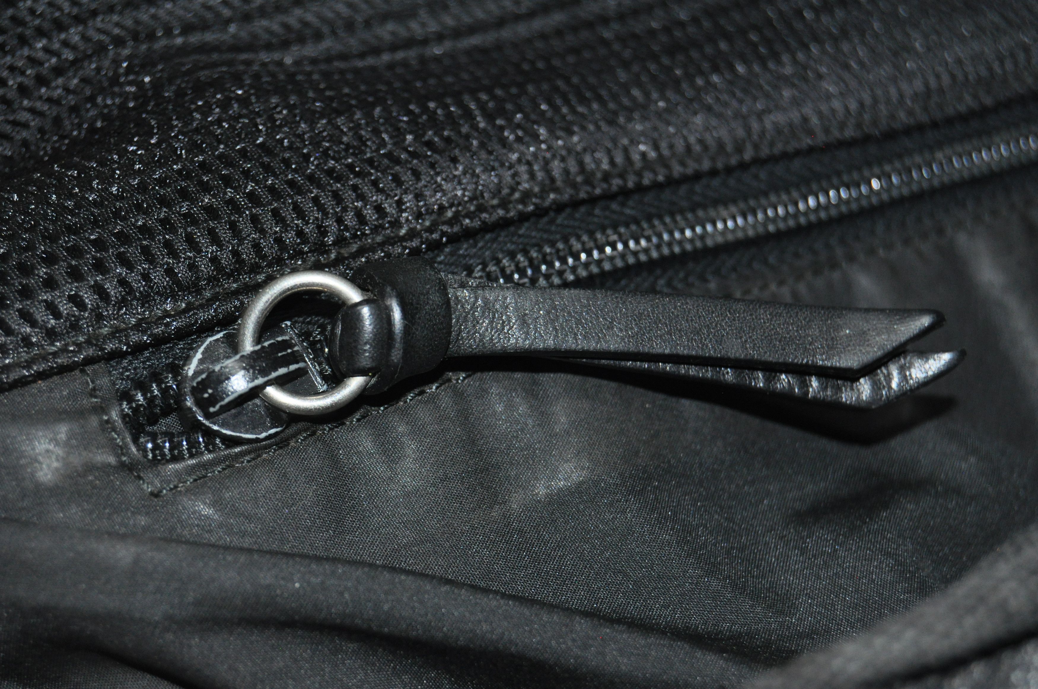 Miu Miu × Prada Miu Miu - F/W 99 - Mesh-Trim Leather Messenger Bag Size ONE SIZE - 12 Thumbnail