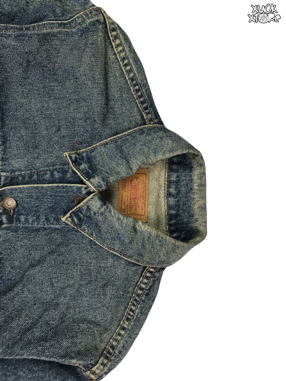 Levi's VINTAGE LEVI’S 70505 0217 DENIM JACKET 38 MADE IN USA Size US M / EU 48-50 / 2 - 4 Thumbnail