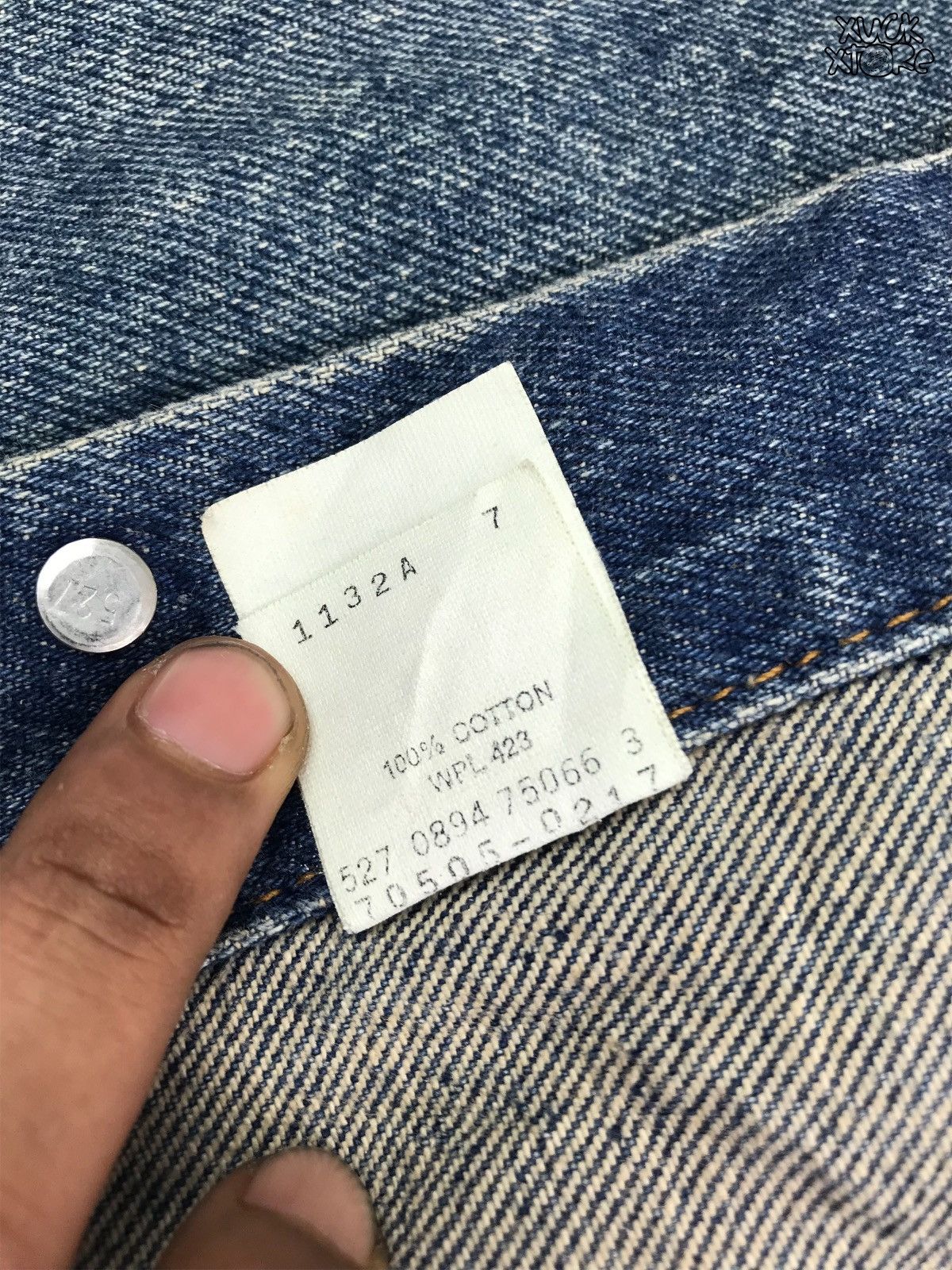 Levi's VINTAGE LEVI’S 70505 0217 DENIM JACKET 38 MADE IN USA Size US M / EU 48-50 / 2 - 9 Thumbnail