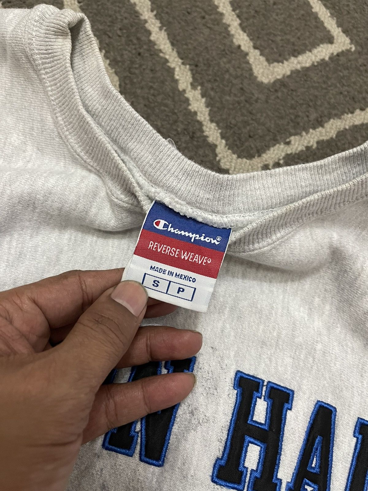 Other Vintage Champion Reverse Weave sweatshirt Size US S / EU 44-46 / 1 - 4 Thumbnail