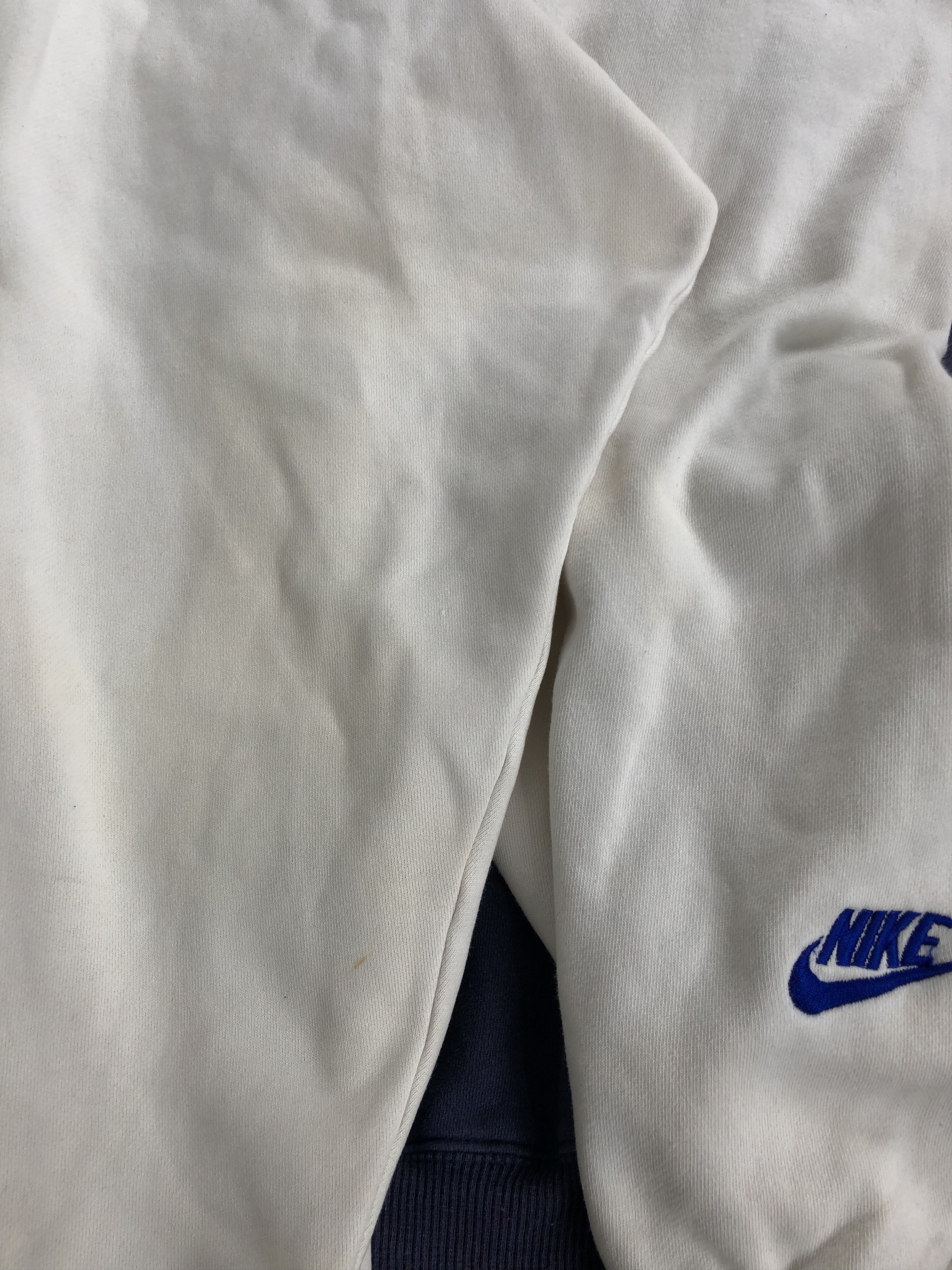 Nike Vintage 90s Nike Basketball Center Swoosh Big Logo Size US XL / EU 56 / 4 - 15 Thumbnail