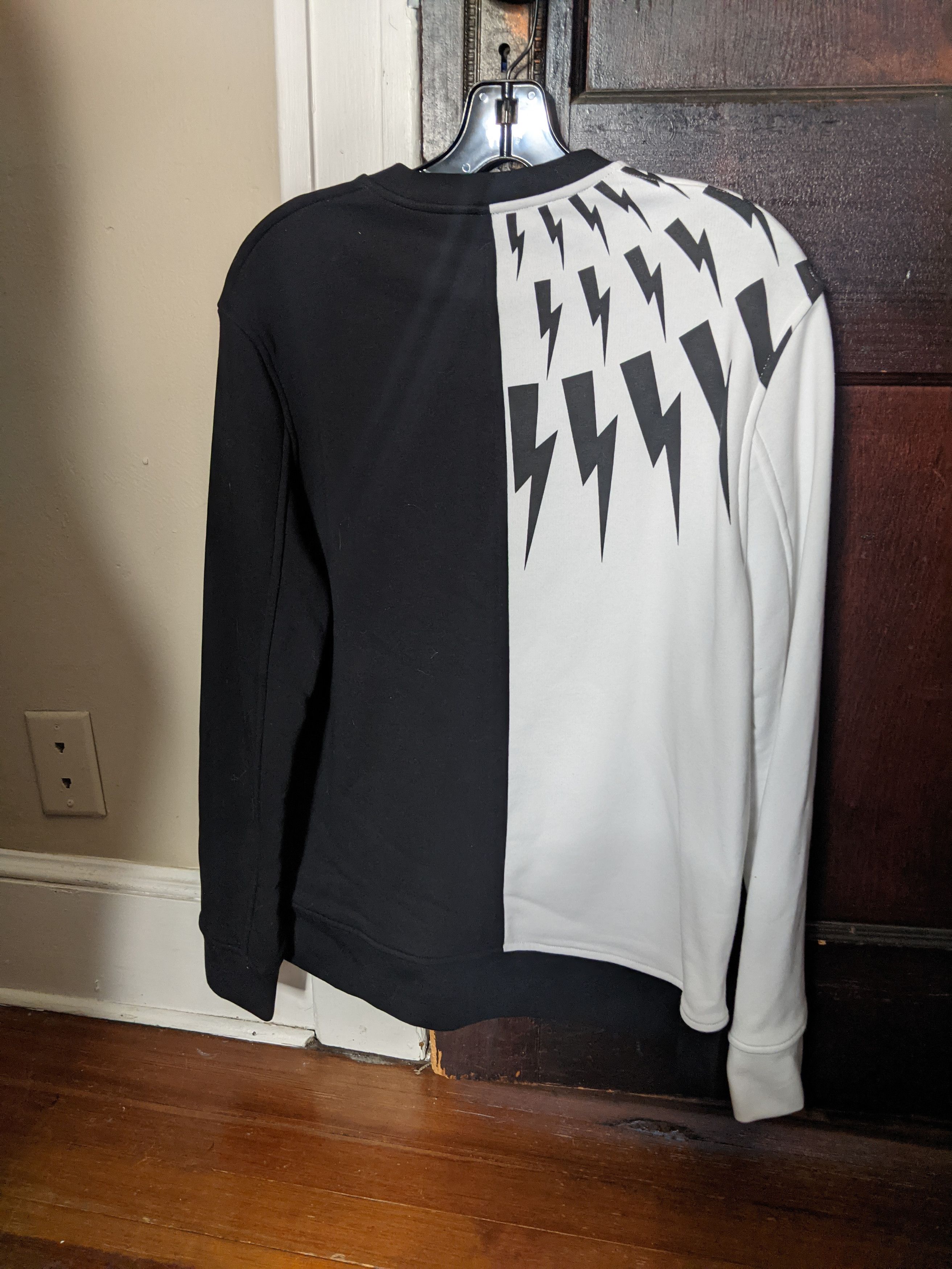 Neil Barrett Half & half b/w lightning sweatshirt NWT Size US M / EU 48-50 / 2 - 8 Thumbnail
