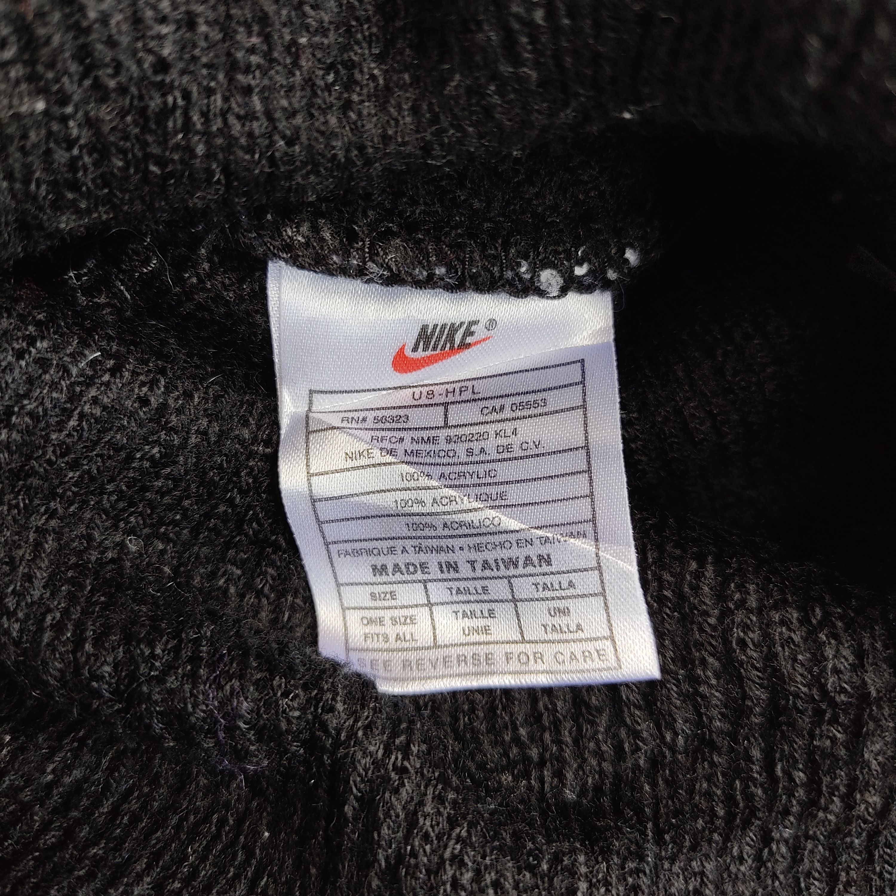 Nike Nike Stripes Black White White Beanie Size ONE SIZE - 5 Thumbnail