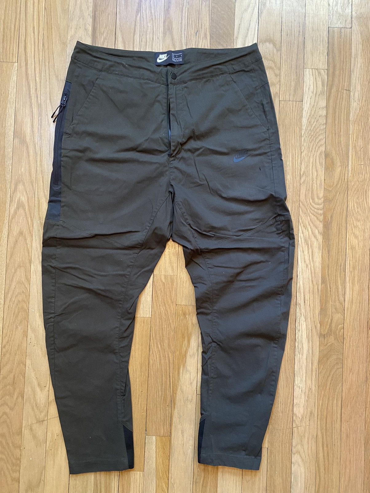 Nike Nike Tech Pants Drop Crotch Cropped | Grailed