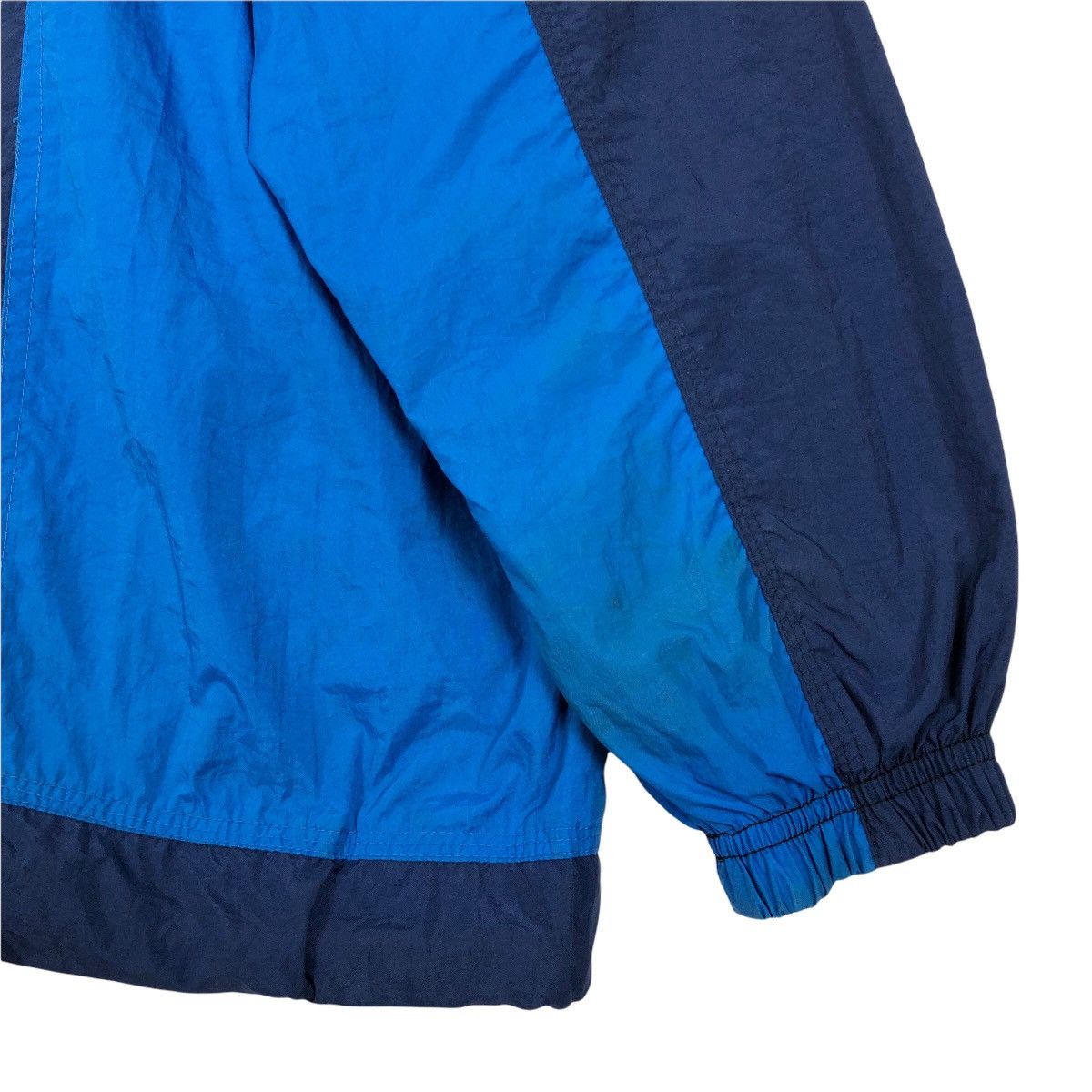 Nike Vintage 90s Nike Swoosh Mock Neck Nylon Windbreaker Jacket Size US L / EU 52-54 / 3 - 14 Thumbnail