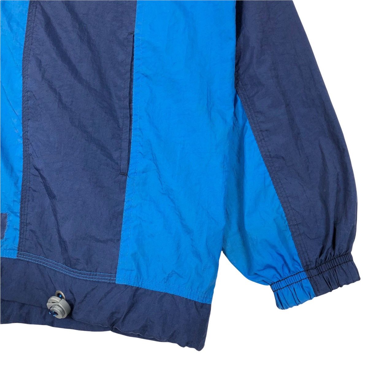 Nike Vintage 90s Nike Swoosh Mock Neck Nylon Windbreaker Jacket Size US L / EU 52-54 / 3 - 5 Thumbnail