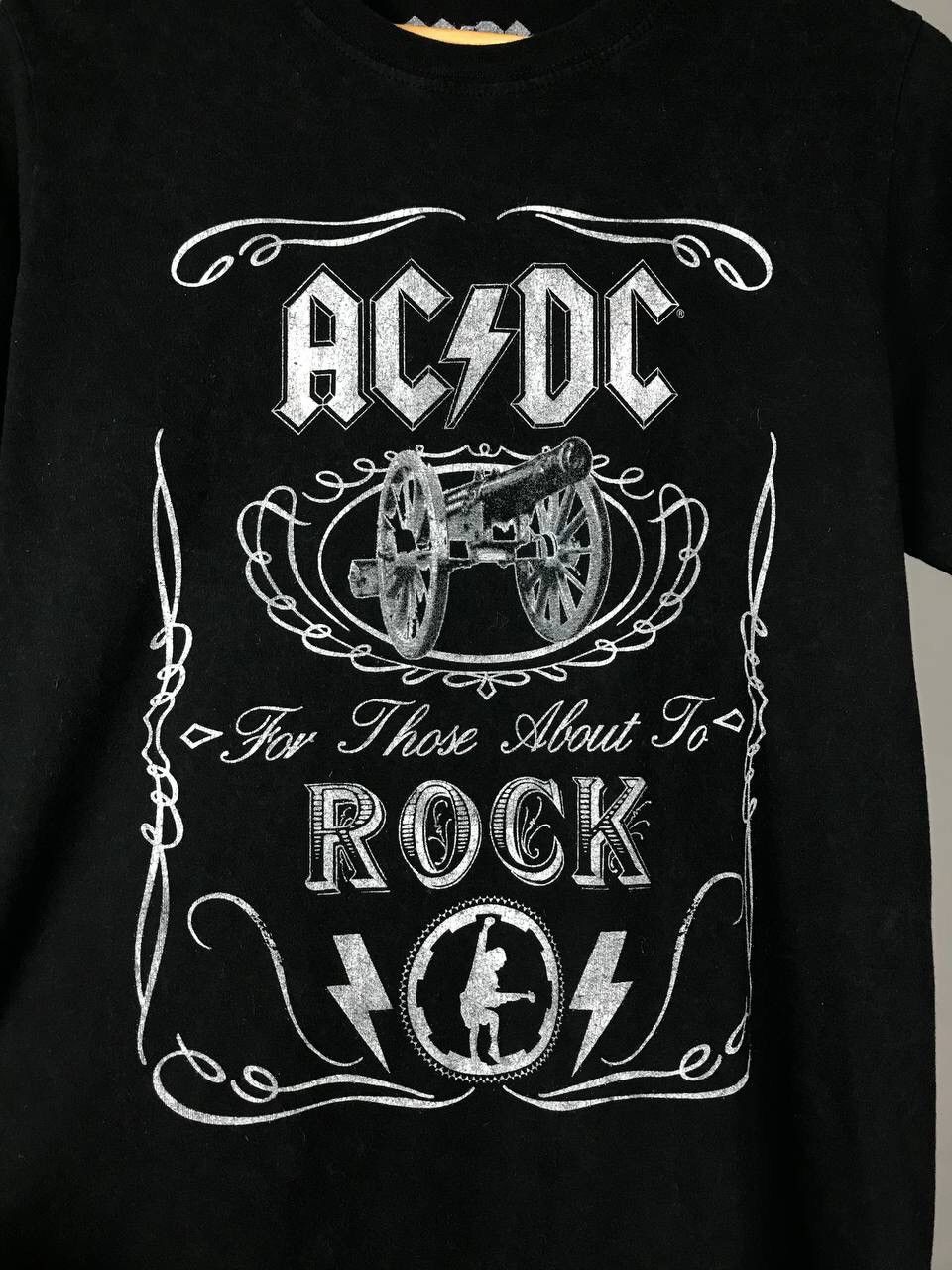 Band Tees AC/DC vintage rock band tee Size US M / EU 48-50 / 2 - 3 Thumbnail