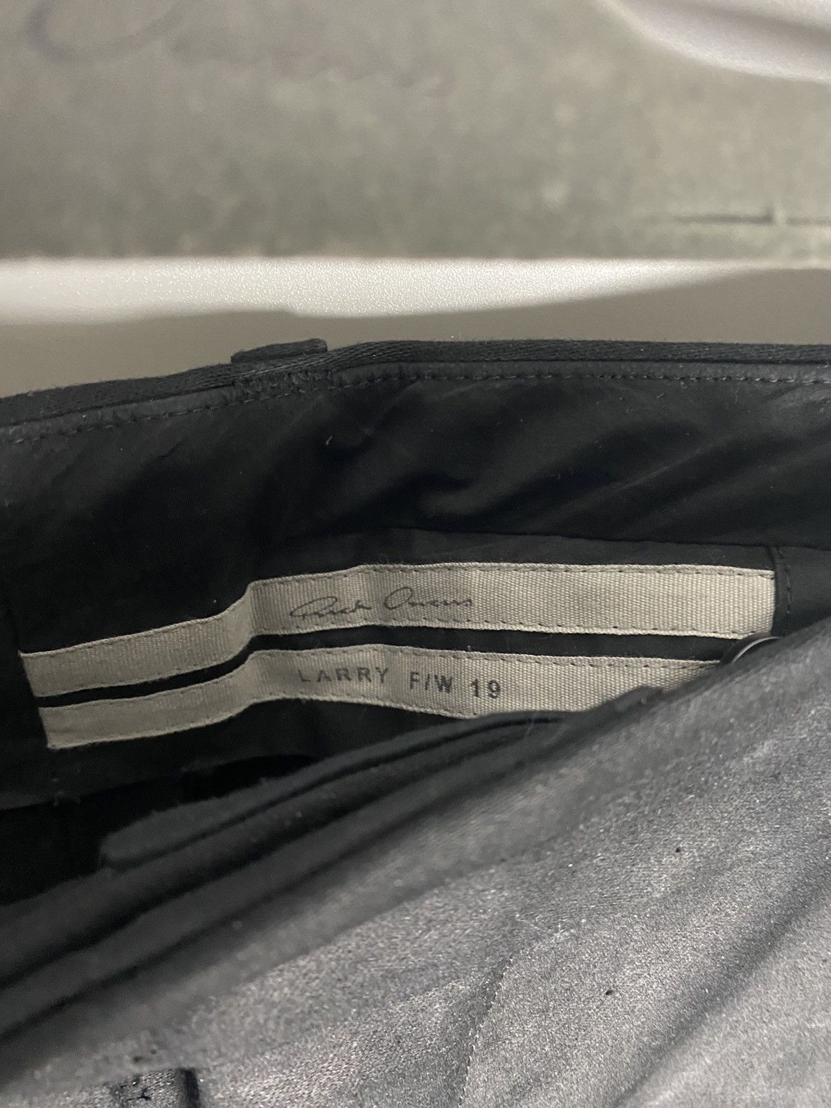Rick Owens FW19 ‘LARRY’ Black/Black Suede Patch Larry Trousers Size US 36 / EU 52 - 7 Thumbnail
