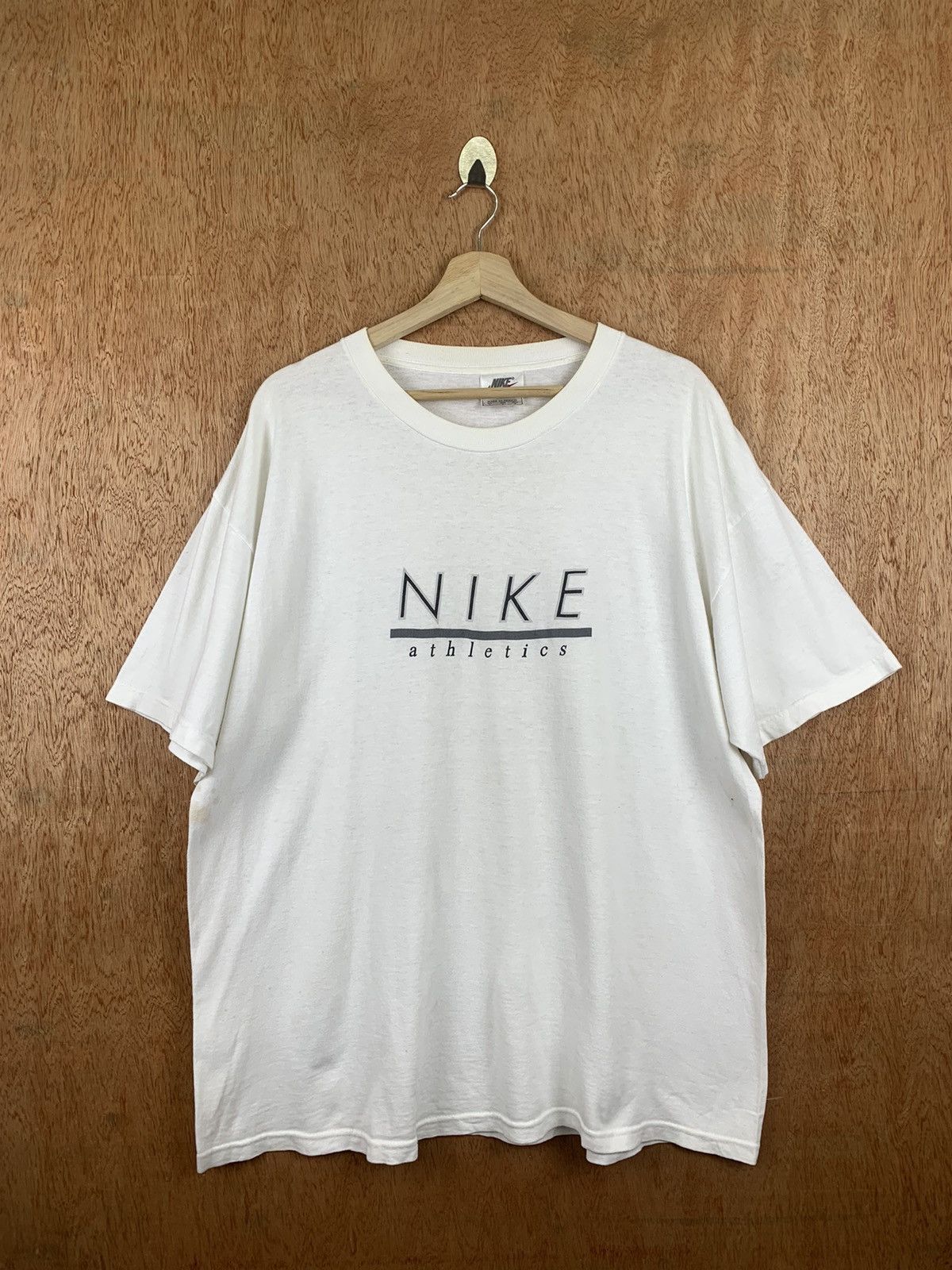 Nike 🔥VINTAGE 90’s NIKE ATHLETIC WHITE T-SHIRT Size US L / EU 52-54 / 3 - 1 Thumbnail
