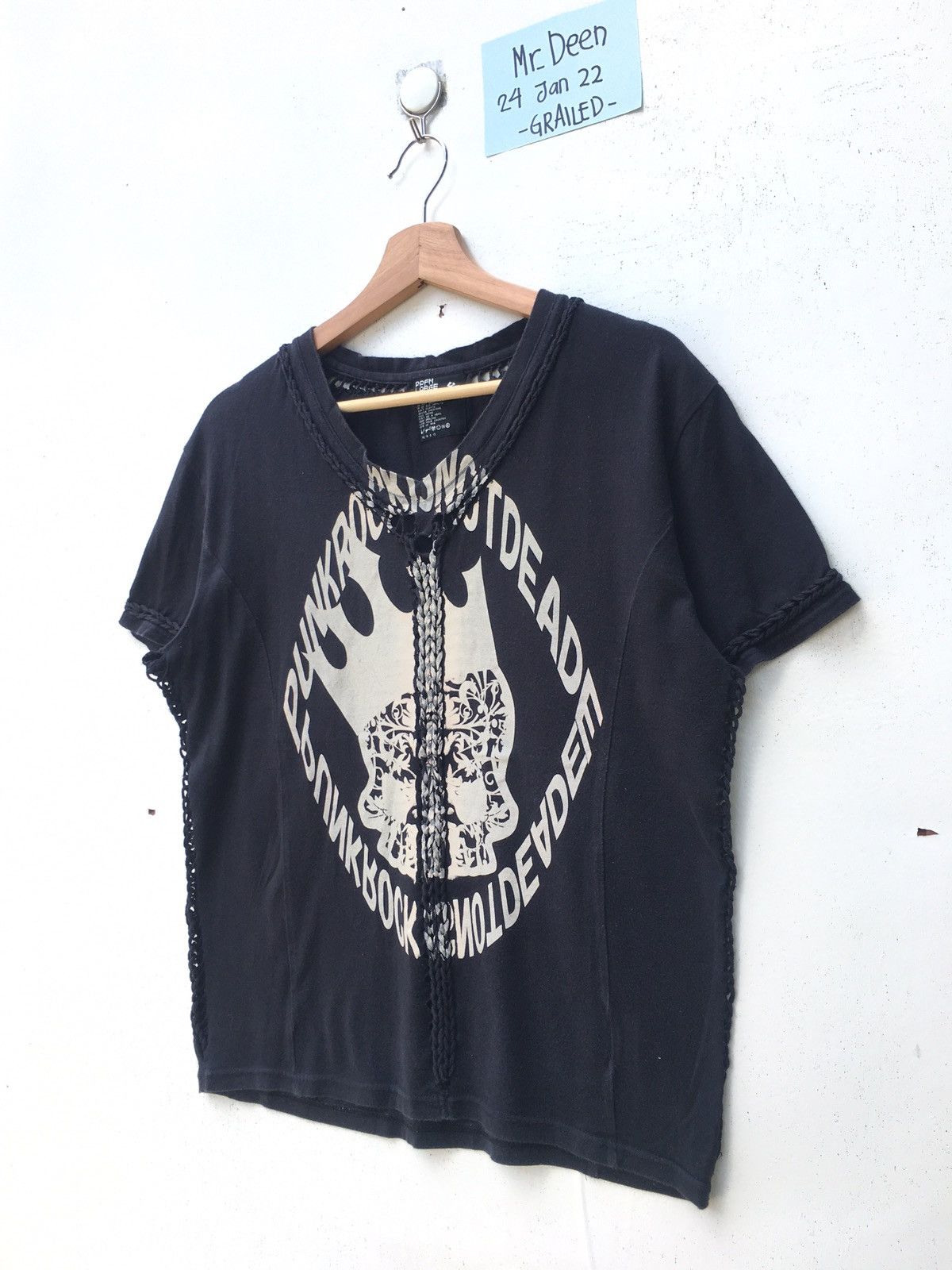 PPFM Vintage Rare PPFM “Punk Rock is not dead” Tshirt Size US M / EU 48-50 / 2 - 3 Thumbnail