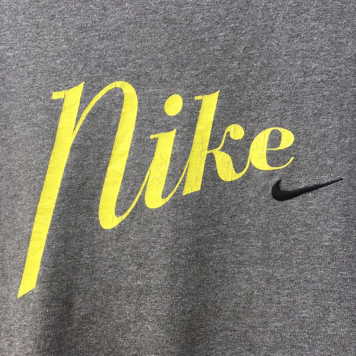 Nike Vintage Nike Spellout Logo Tshirt Size US XS / EU 42 / 0 - 6 Thumbnail