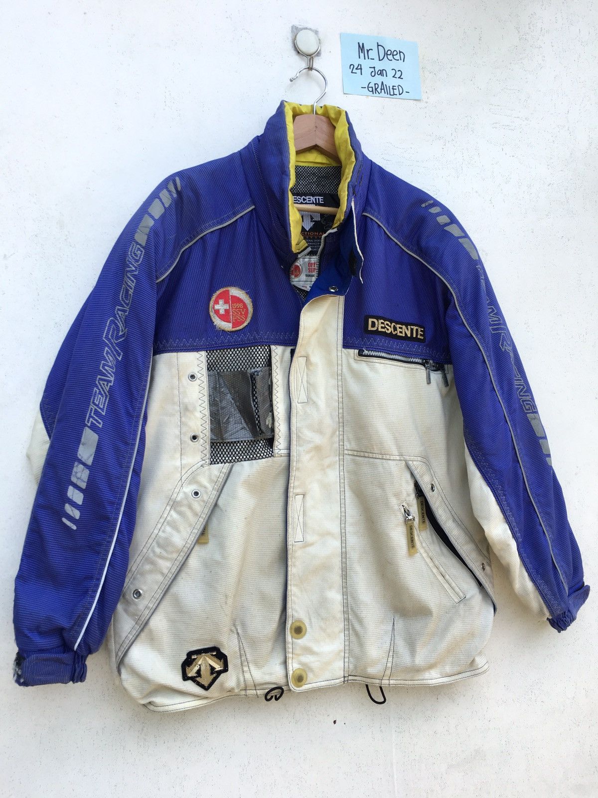 Descente Vintage Switzerland National Team DESCENTE Ski Jacket Size US L / EU 52-54 / 3 - 2 Thumbnail