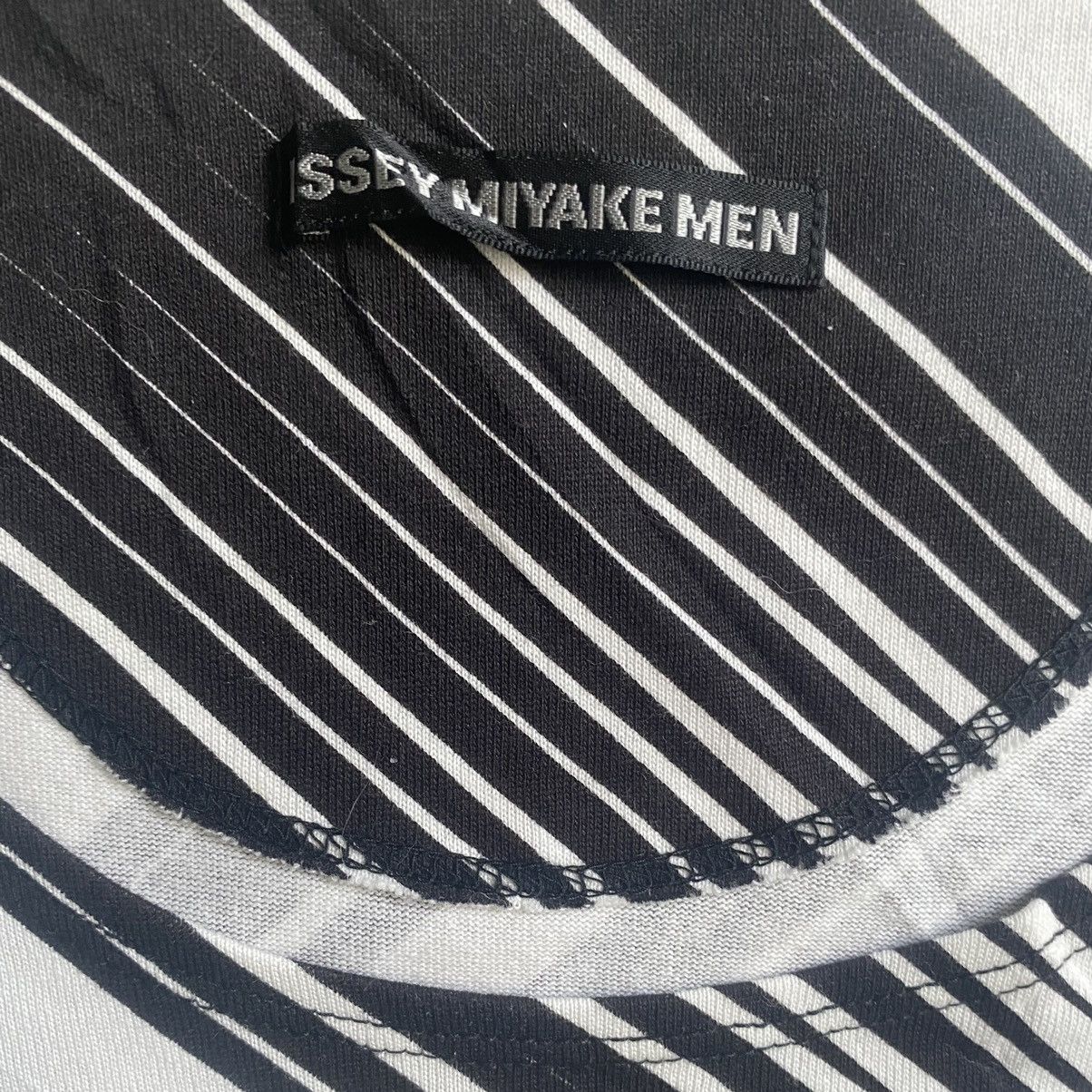 Issey Miyake Issey Miyake Men SS19 Oversize T Shirt Size US M / EU 48-50 / 2 - 7 Thumbnail