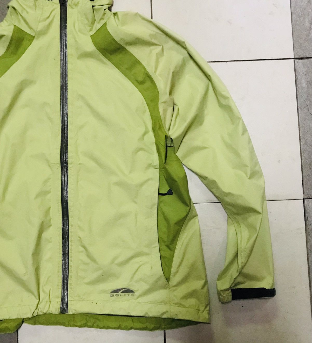 Goretex × Japanese Brand final drop goretex japanse brand outdoor life rain sweater Size US S / EU 44-46 / 1 - 3 Thumbnail