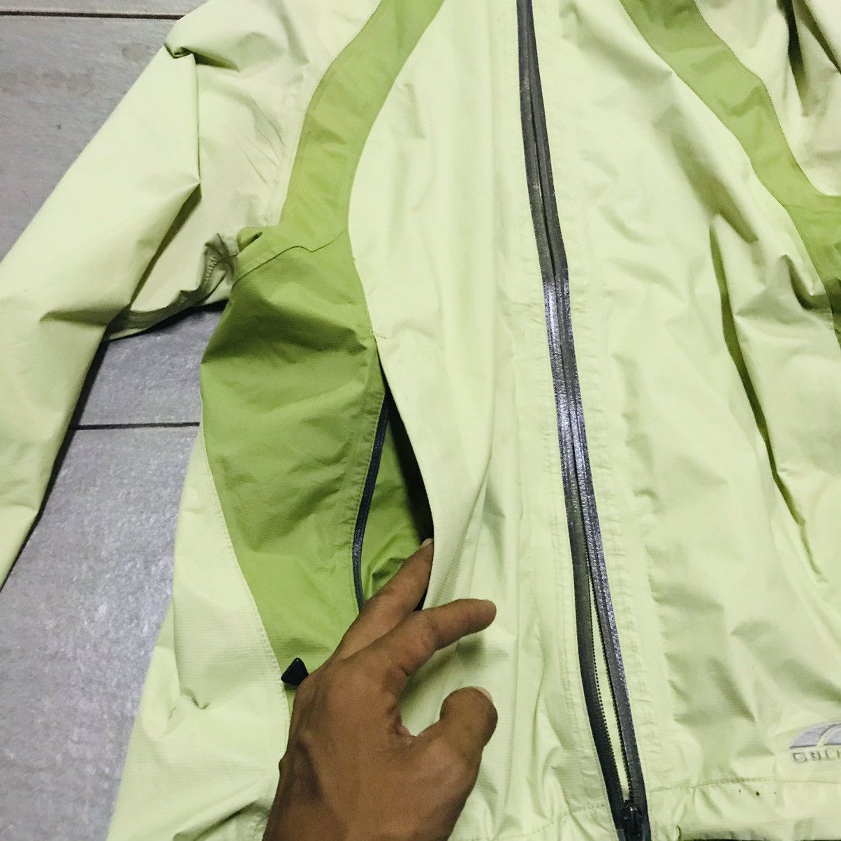 Goretex × Japanese Brand final drop goretex japanse brand outdoor life rain sweater Size US S / EU 44-46 / 1 - 8 Thumbnail