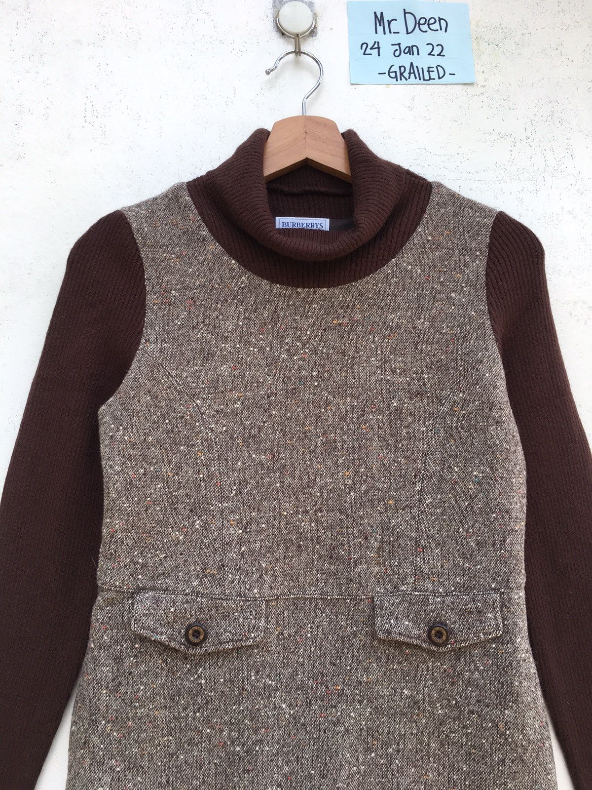 Burberry Vintage 90s Burberry High Neck Wool Blouse Size S / US 4 / IT 40 - 4 Thumbnail