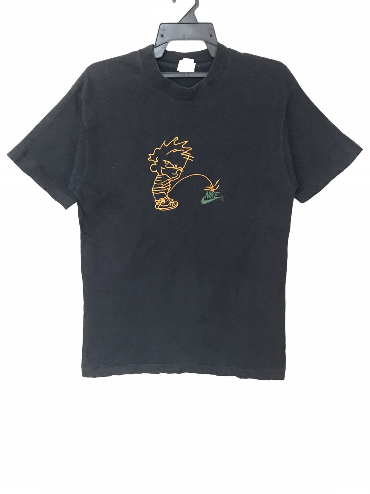 Vintage Nike Calvin Peeing 90's T-shirts