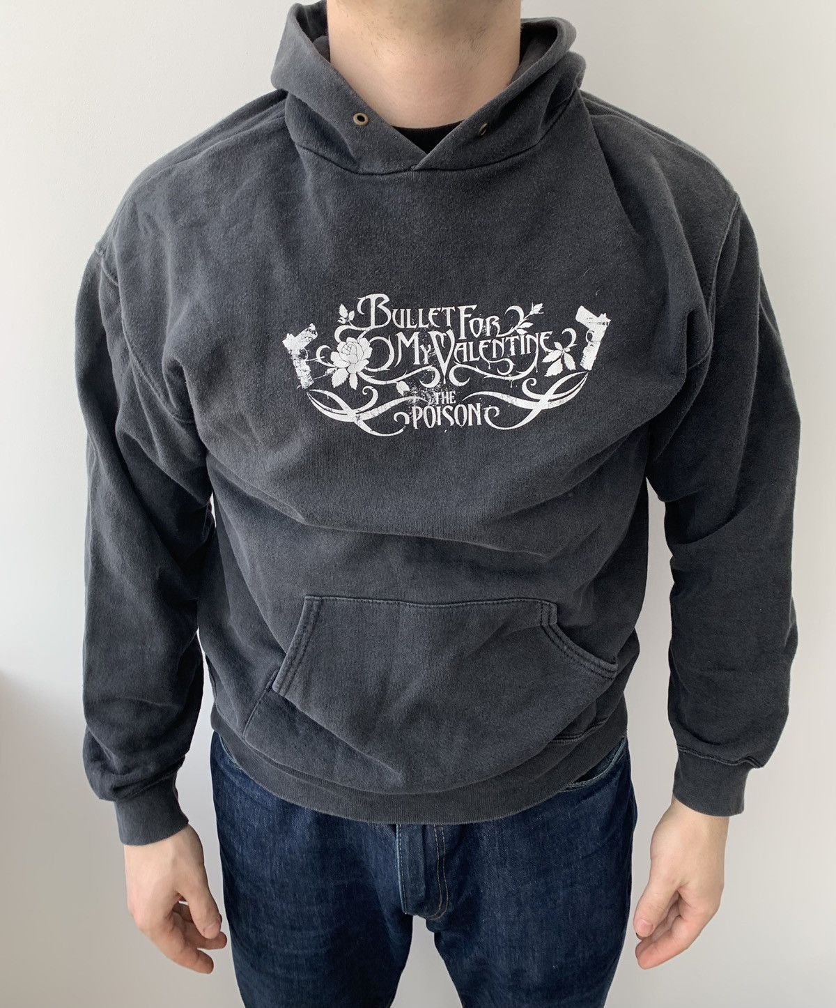 Band Tees 2005 Bullet for my Valentine the poison vintage hoodie Size US L / EU 52-54 / 3 - 7 Thumbnail