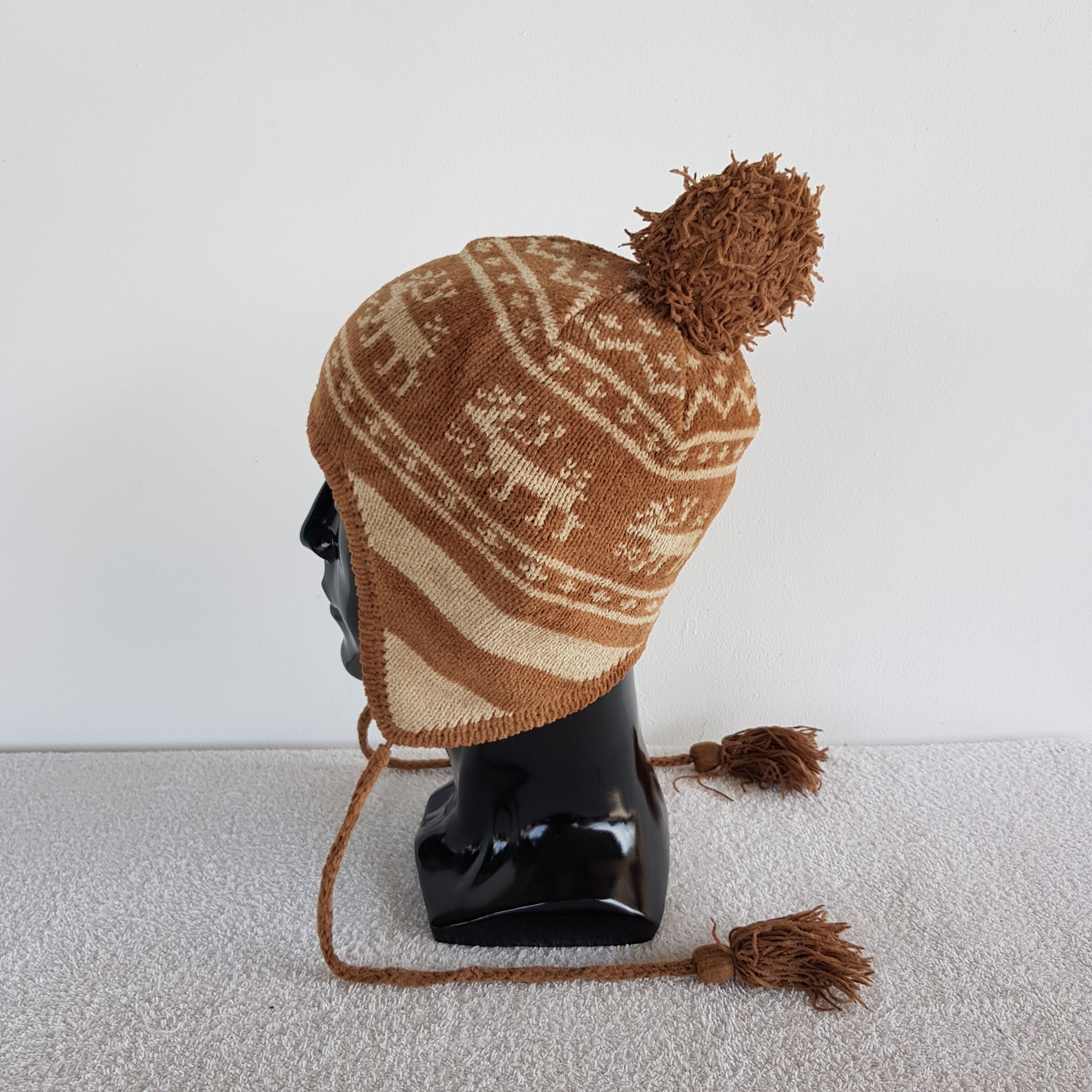 Japanese Brand Japanese Knitted Crochet Beanie Snow Cap Earflap Hats Size ONE SIZE - 4 Thumbnail