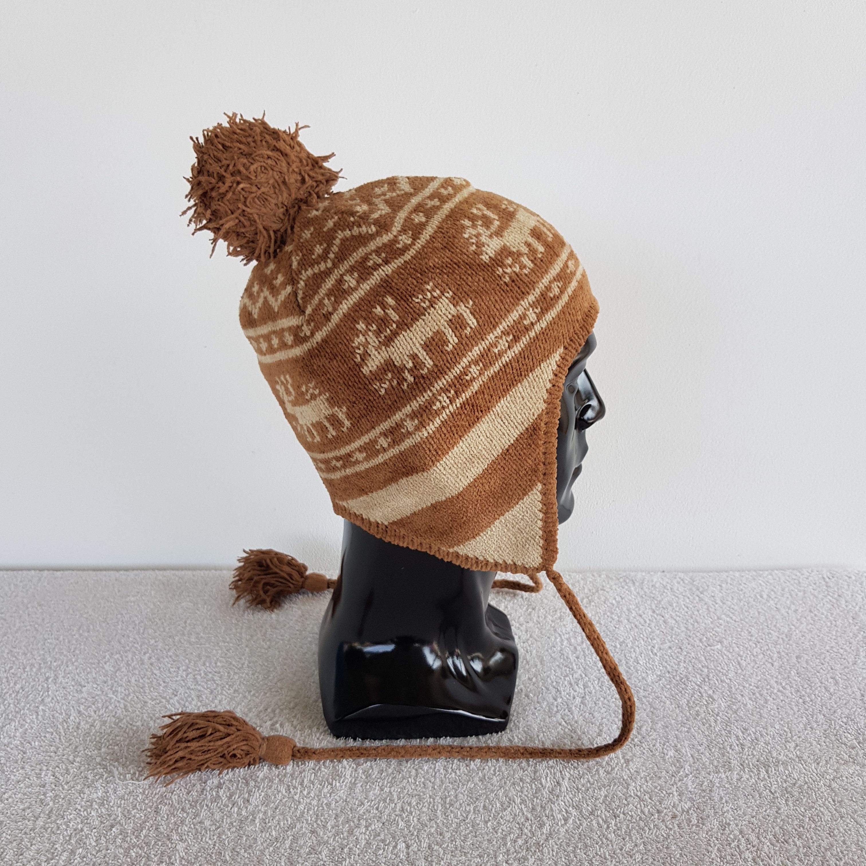 Japanese Brand Japanese Knitted Crochet Beanie Snow Cap Earflap Hats Size ONE SIZE - 3 Thumbnail