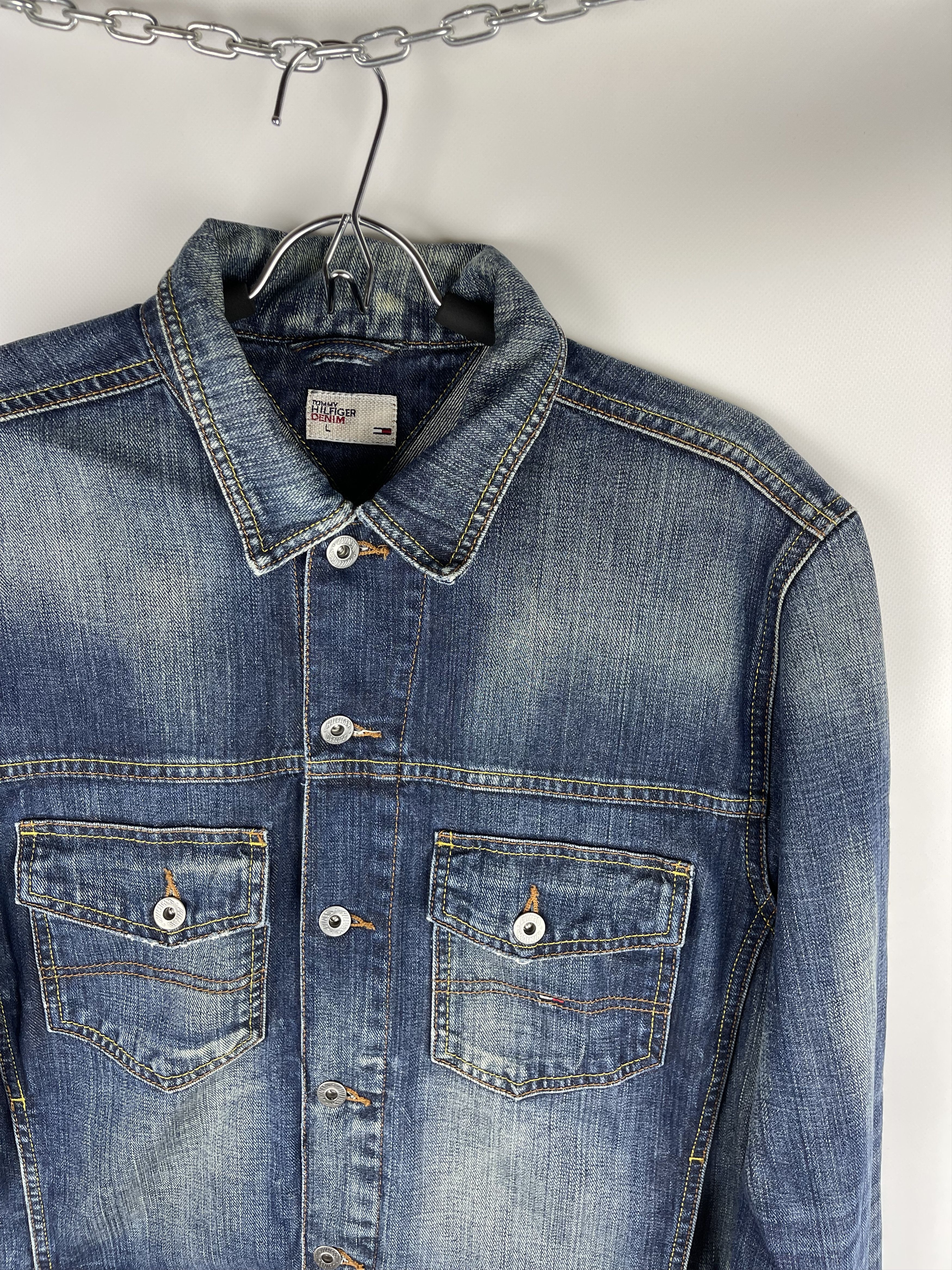 Tommy Hilfiger Tommy Hilfiger denim vintage small logo jeans jacket Size US L / EU 52-54 / 3 - 4 Thumbnail