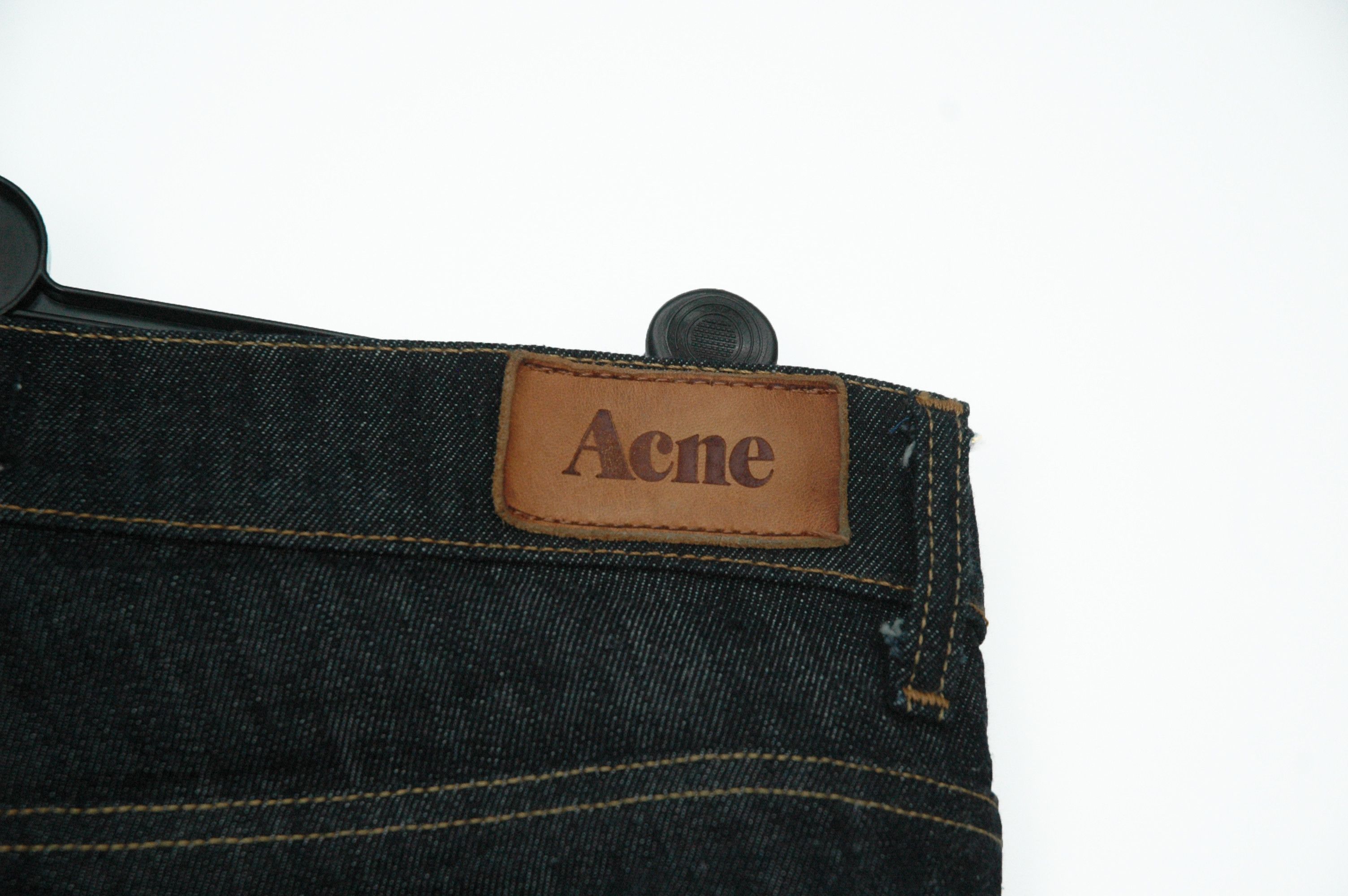 Acne Studios ACNE Roc Soft Raw Denim Jeans Leather Patch W30 L34 Size US 30 / EU 46 - 9 Thumbnail