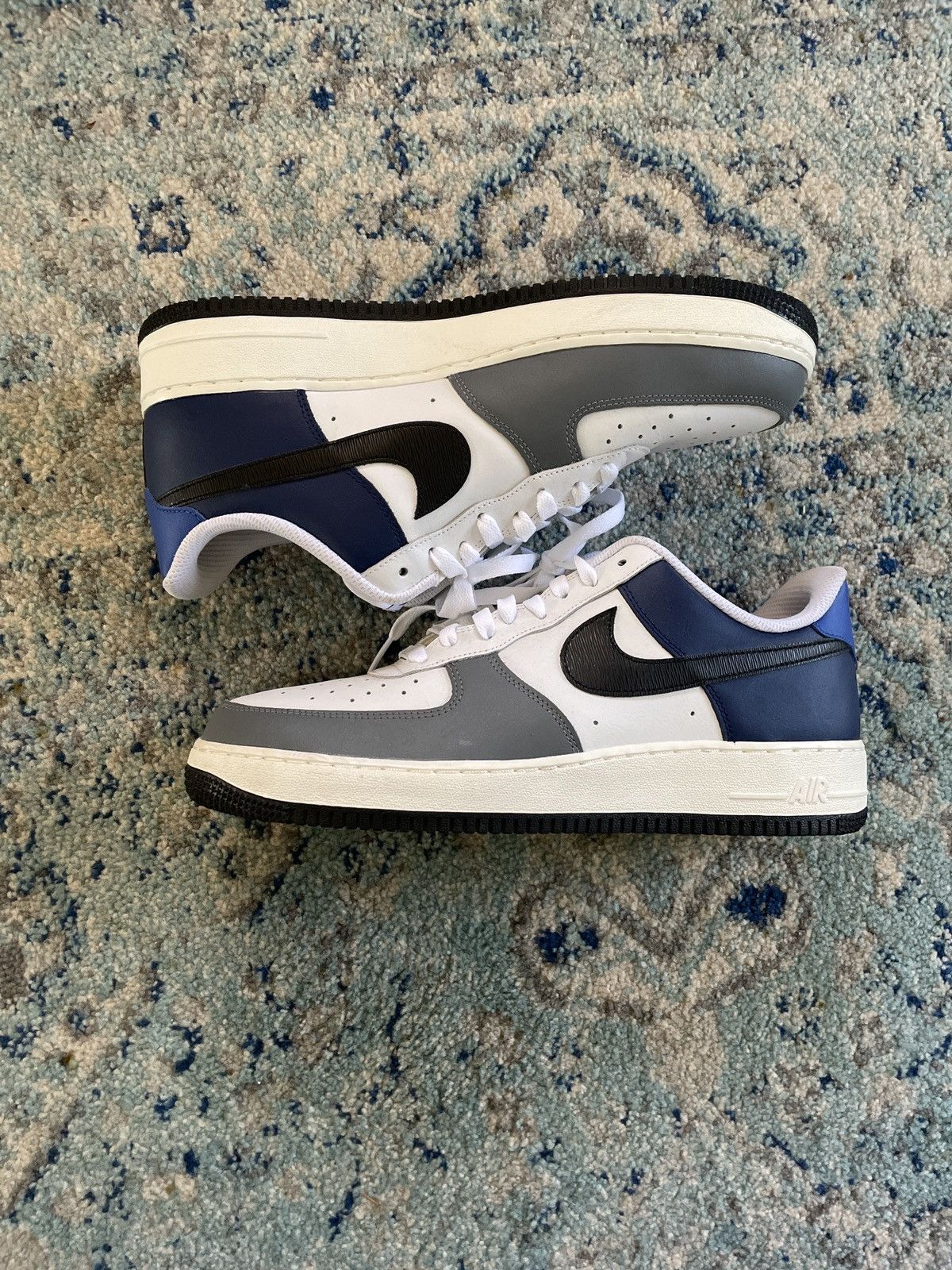 Nike Nike ID Air Force 1 grey and navy blue Size US 12 / EU 45 - 2 Thumbnail