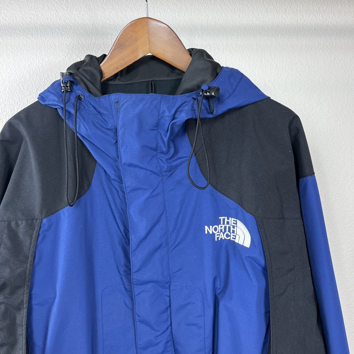 The North Face The North Face Goretex Jacket Size US XL / EU 56 / 4 - 3 Thumbnail