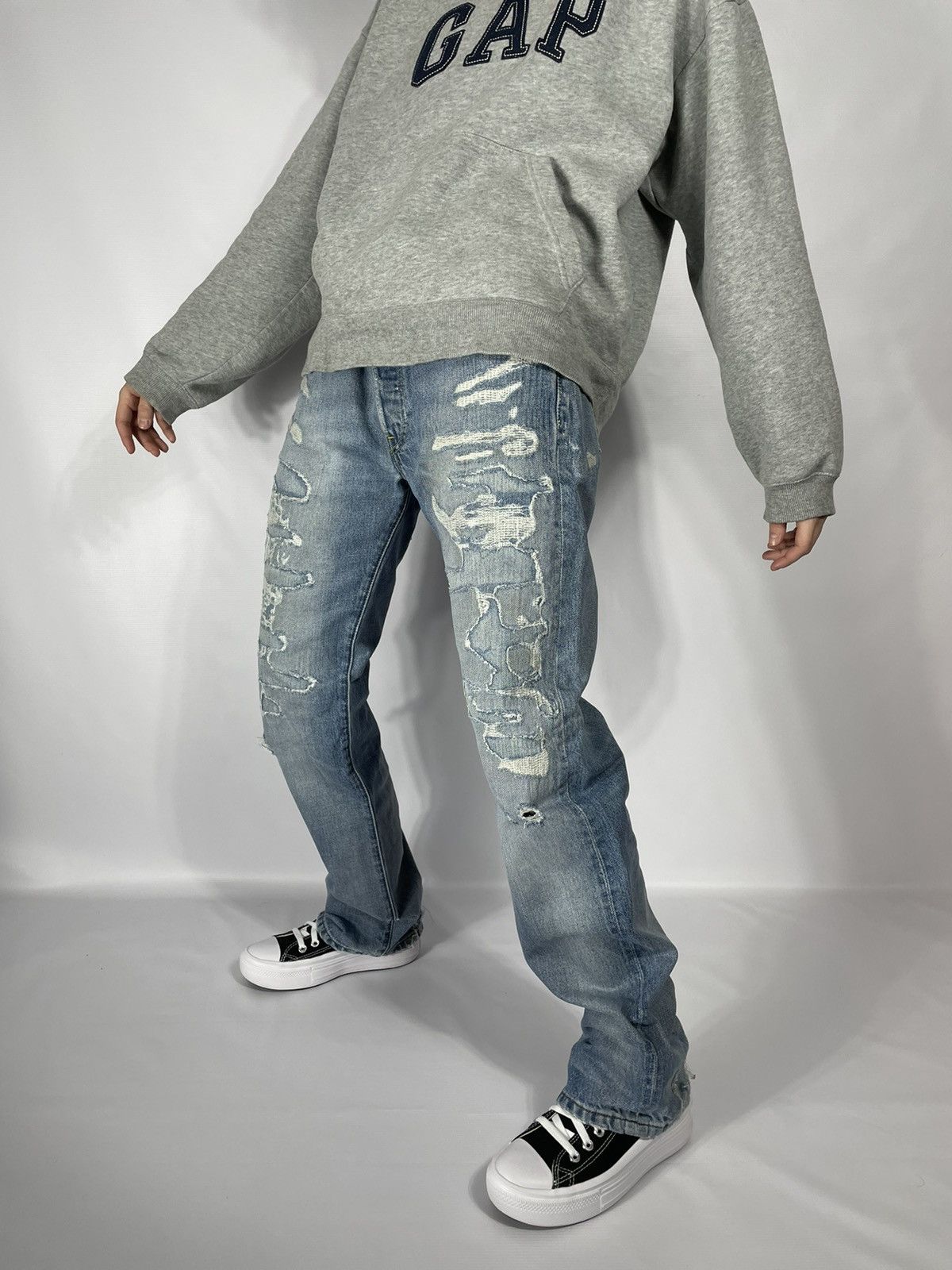 Levi's Distressed Denim Levi’s jeans 501 Size US 32 / EU 48 - 1 Thumbnail