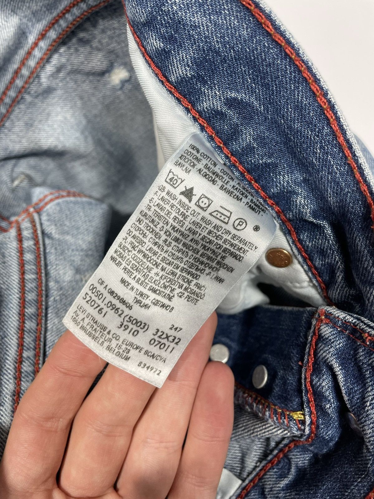 Levi's Distressed Denim Levi’s jeans 501 Size US 32 / EU 48 - 12 Thumbnail