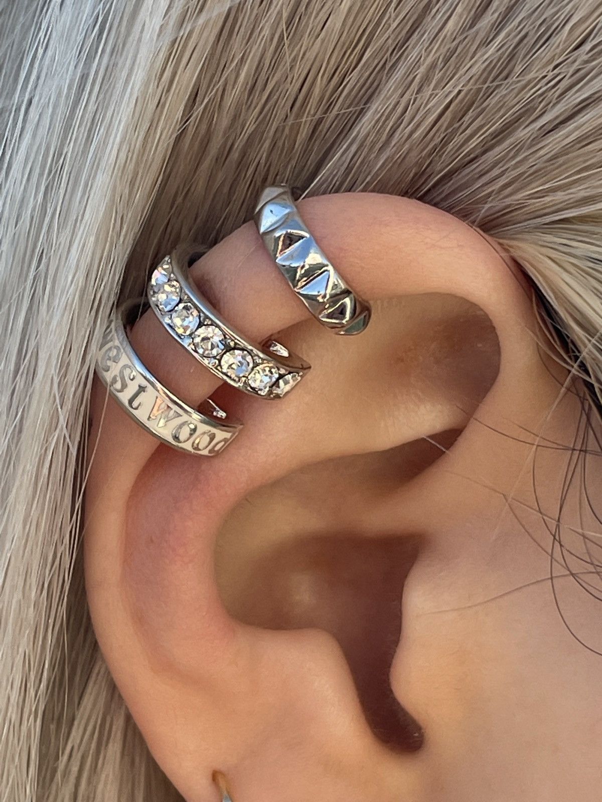 Vivienne westwood ear sales
