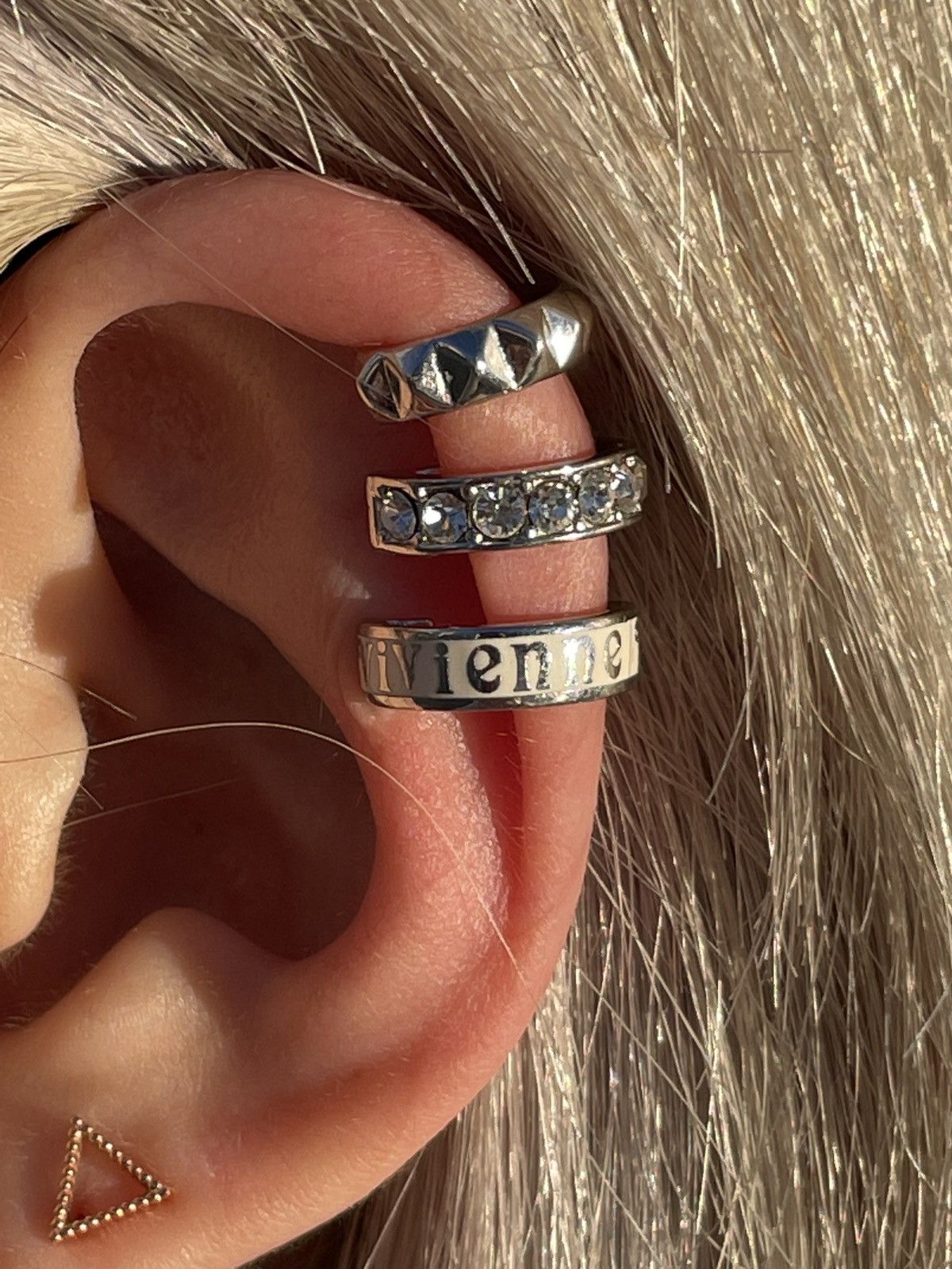 Vivienne Westwood Vivienne Westwoof ear cuffs fits any ear