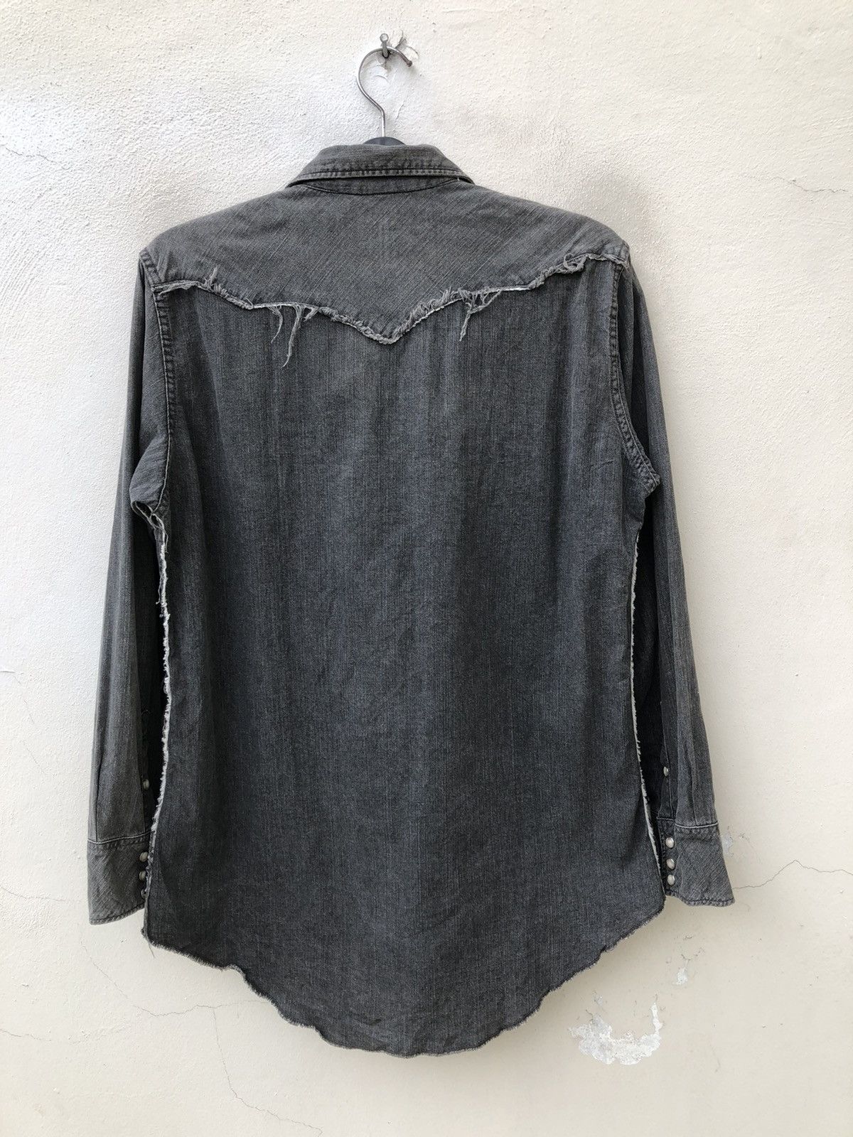 Vintage Ply Formeworks Japan Navajo Distressed Denim Western Shirt Size US L / EU 52-54 / 3 - 11 Thumbnail