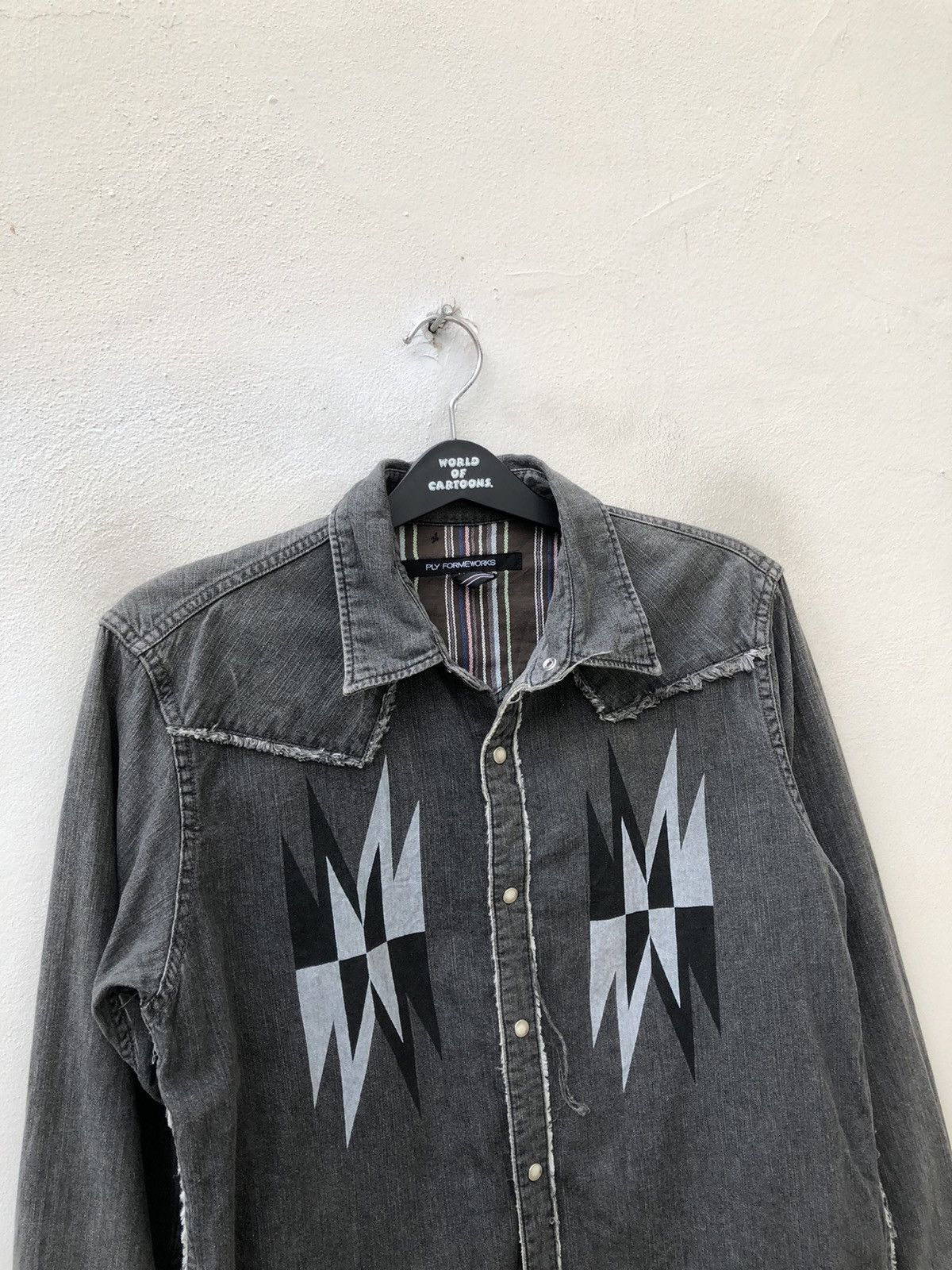 Vintage Ply Formeworks Japan Navajo Distressed Denim Western Shirt Size US L / EU 52-54 / 3 - 8 Thumbnail