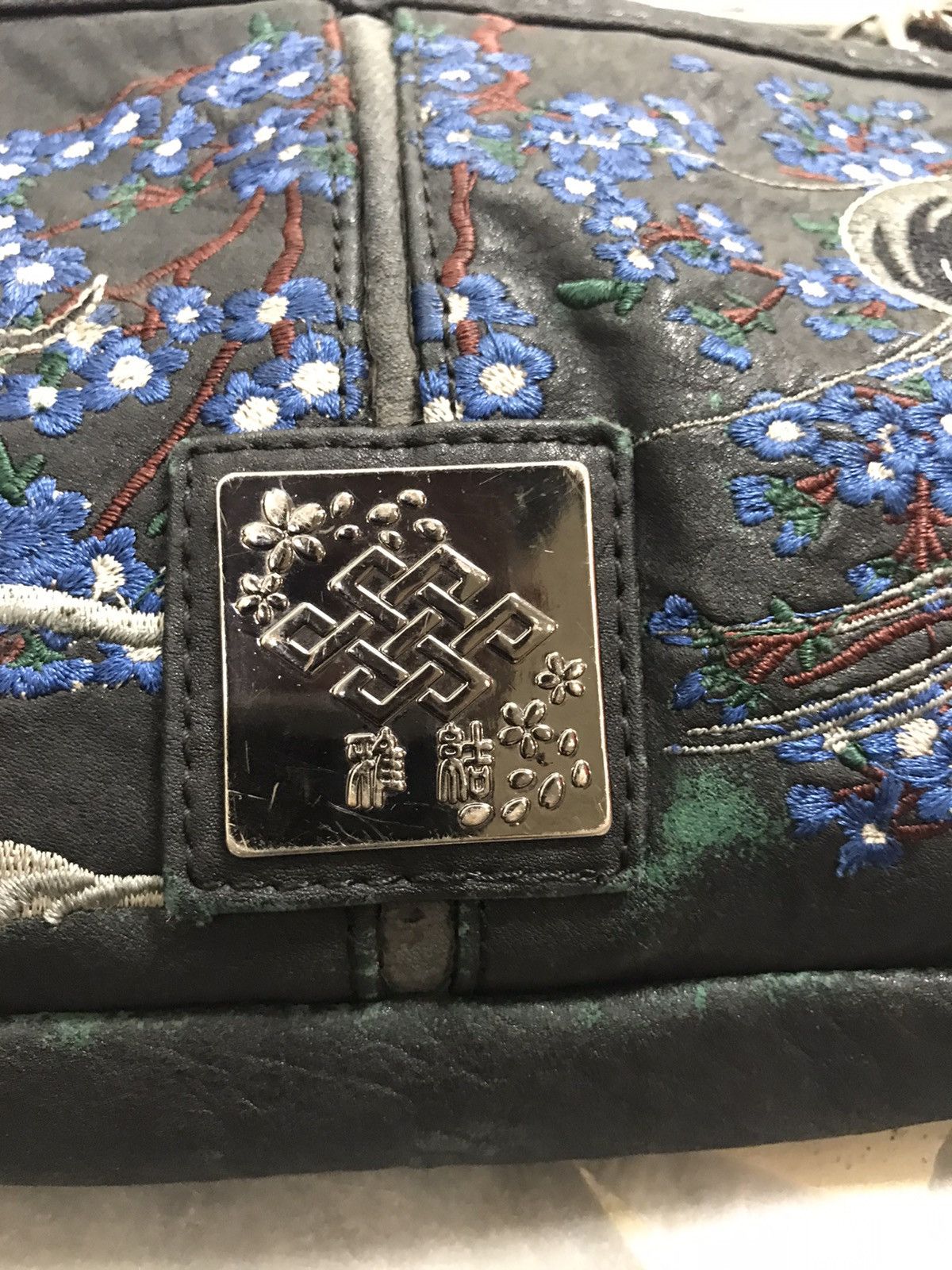 Japanese Brand × Vintage japanese Brand Sling Bag Embroidered Design Size ONE SIZE - 5 Thumbnail