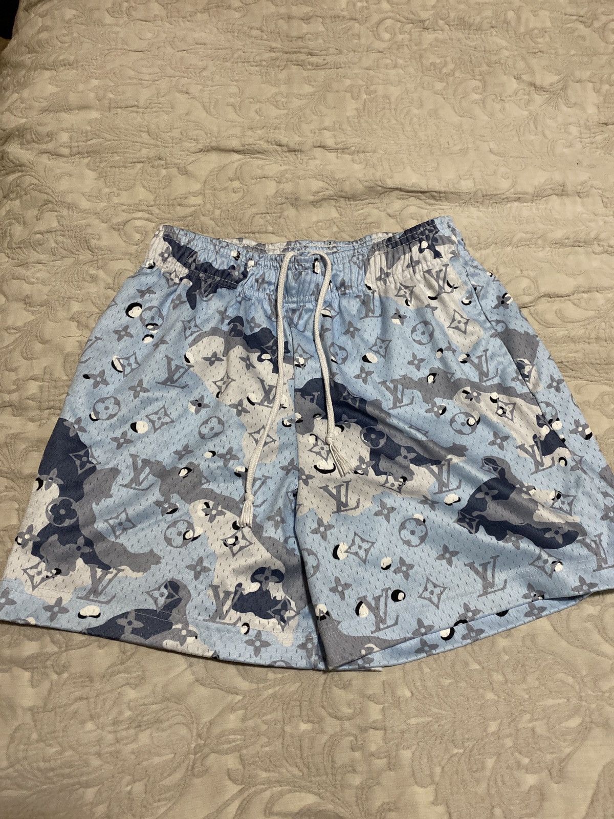 LOUIS VUITTON MONOGRAM CAMO BLUE SHORTS