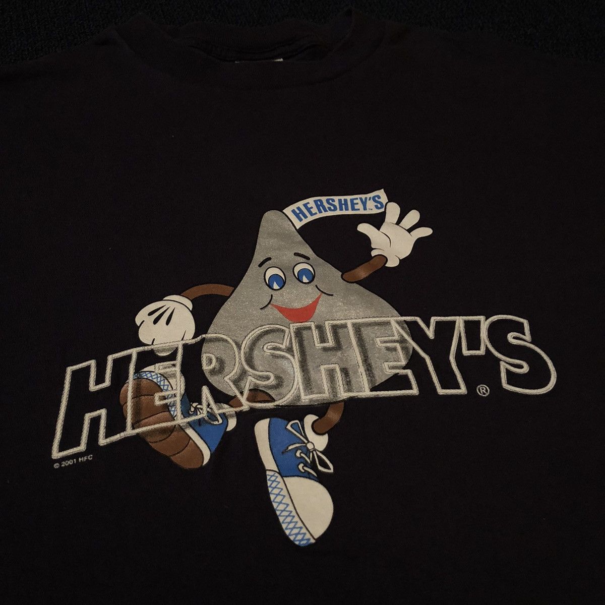 Chocolate Vintage 00s Hershey Kisses Chocolate Graphic Logo Tee Promo Size US XXL / EU 58 / 5 - 2 Thumbnail